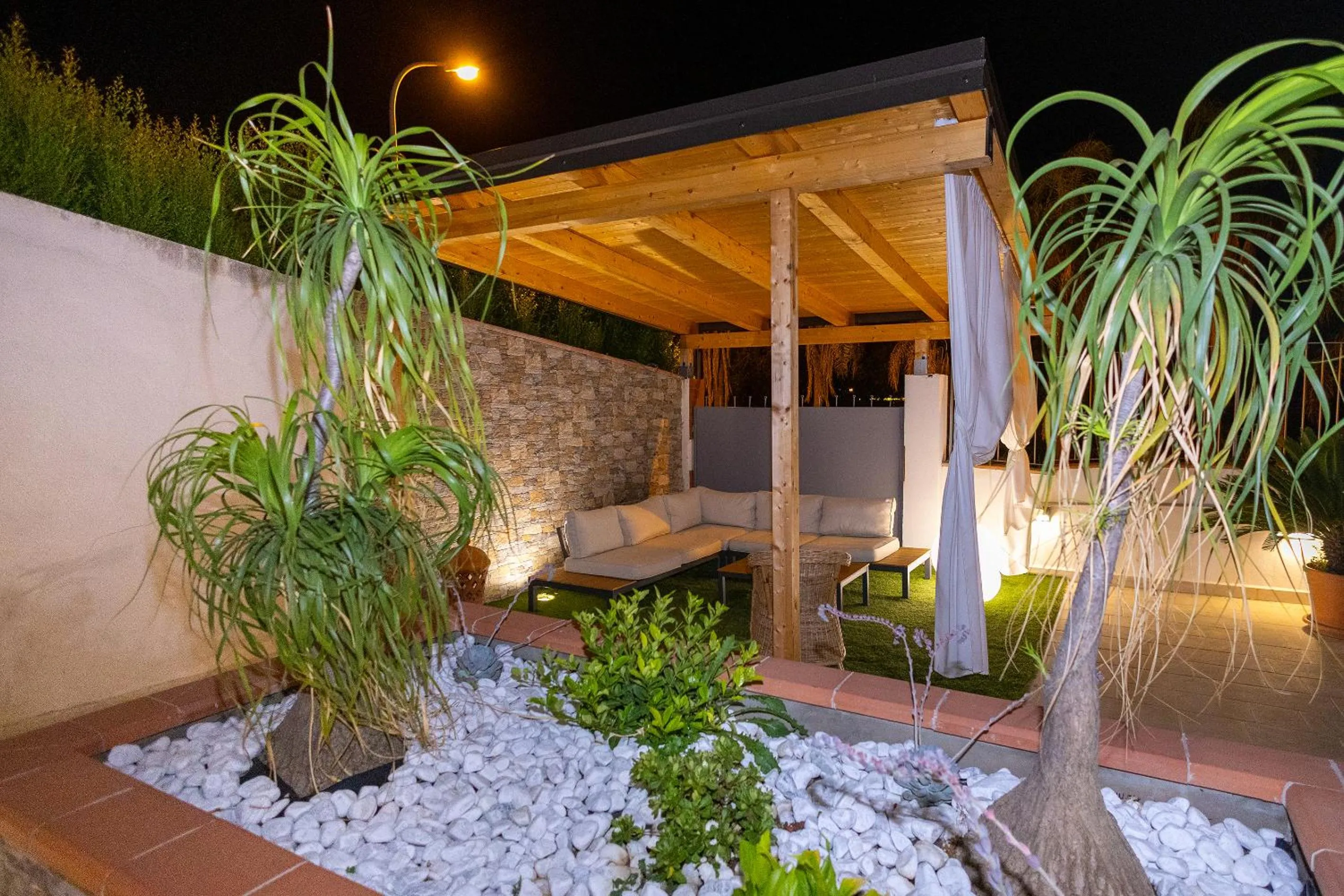 Night in Marty Luxury B&B