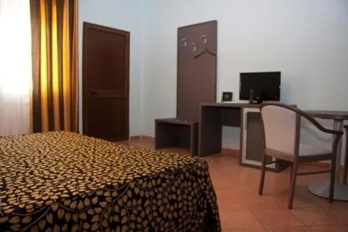 TV and multimedia, Bed in Hotel Villa Aurora