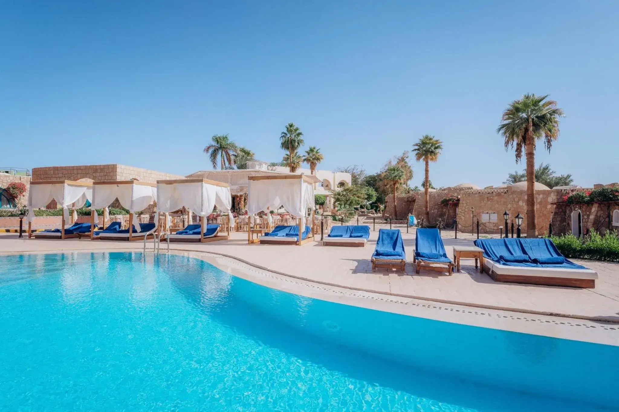 Swimming pool in Seti Abu Simbel Lake Resort Swimming pool in Seti Abu Simbel Lake Resort