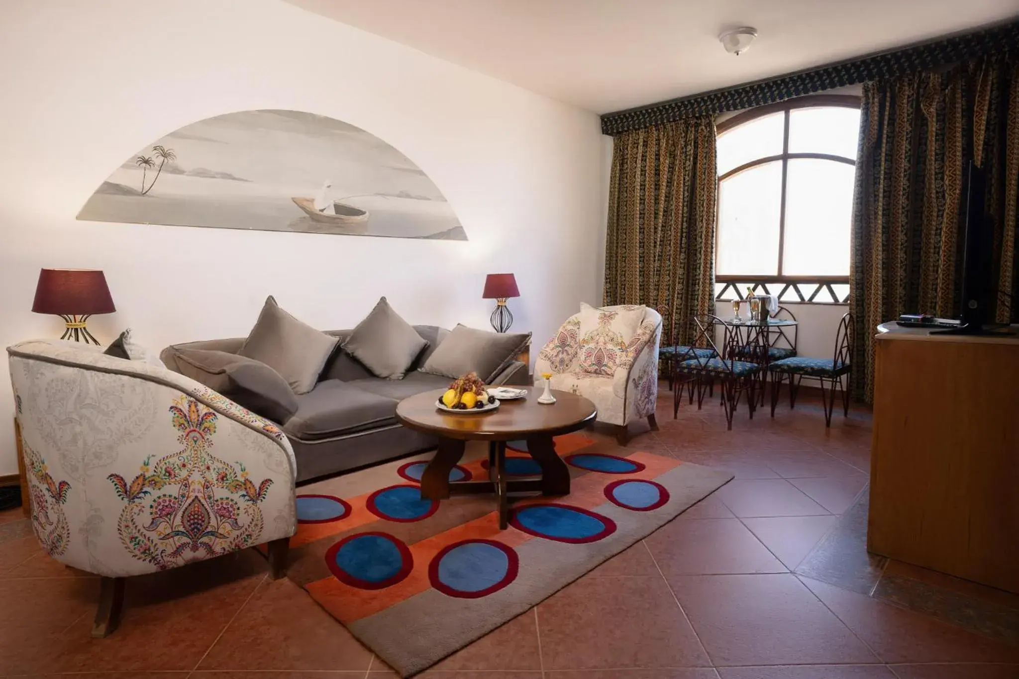 Living room in Seti Abu Simbel Lake Resort Living room in Seti Abu Simbel Lake Resort