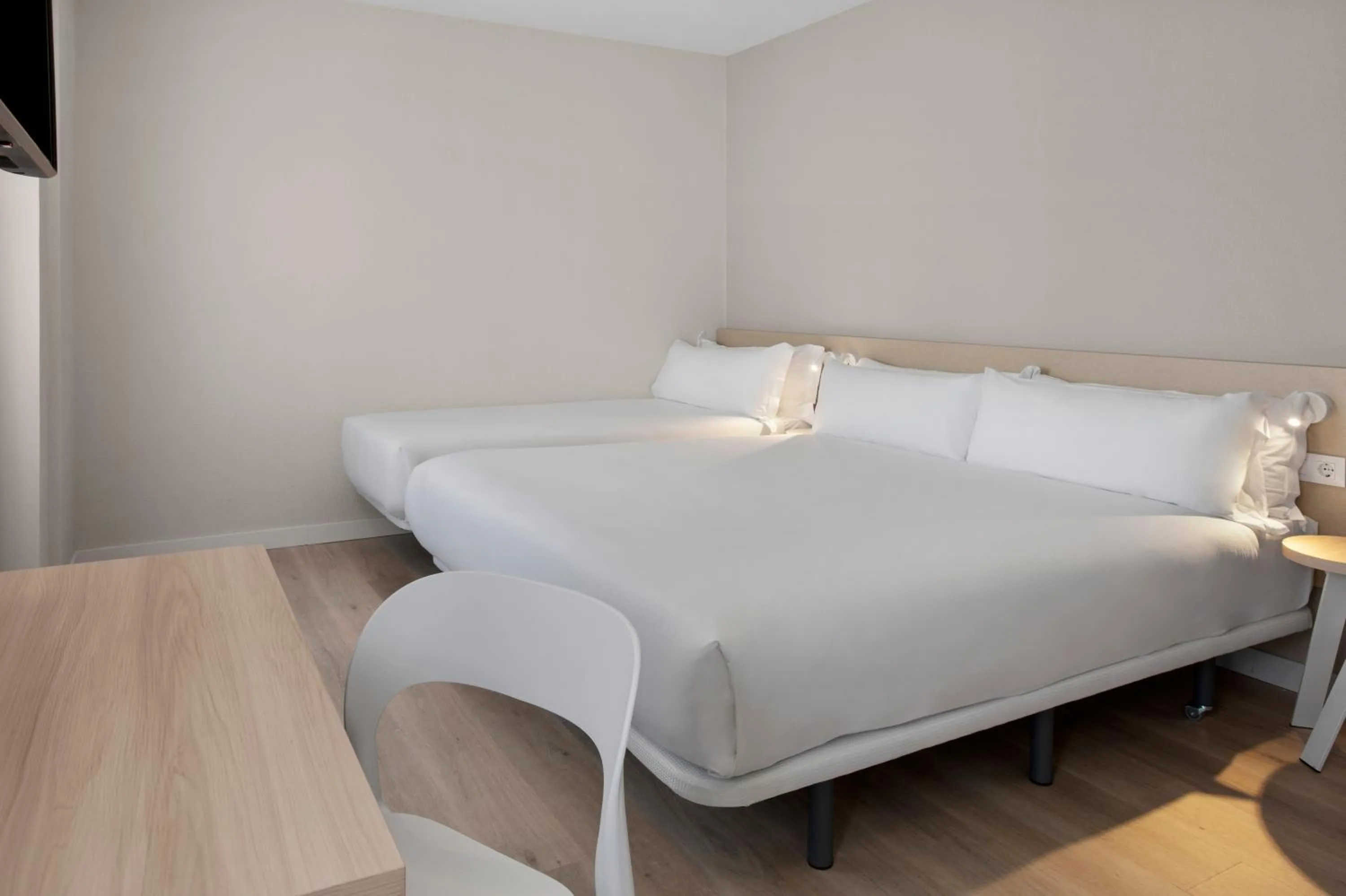 Bed in B&B HOTEL Figueira Da Foz