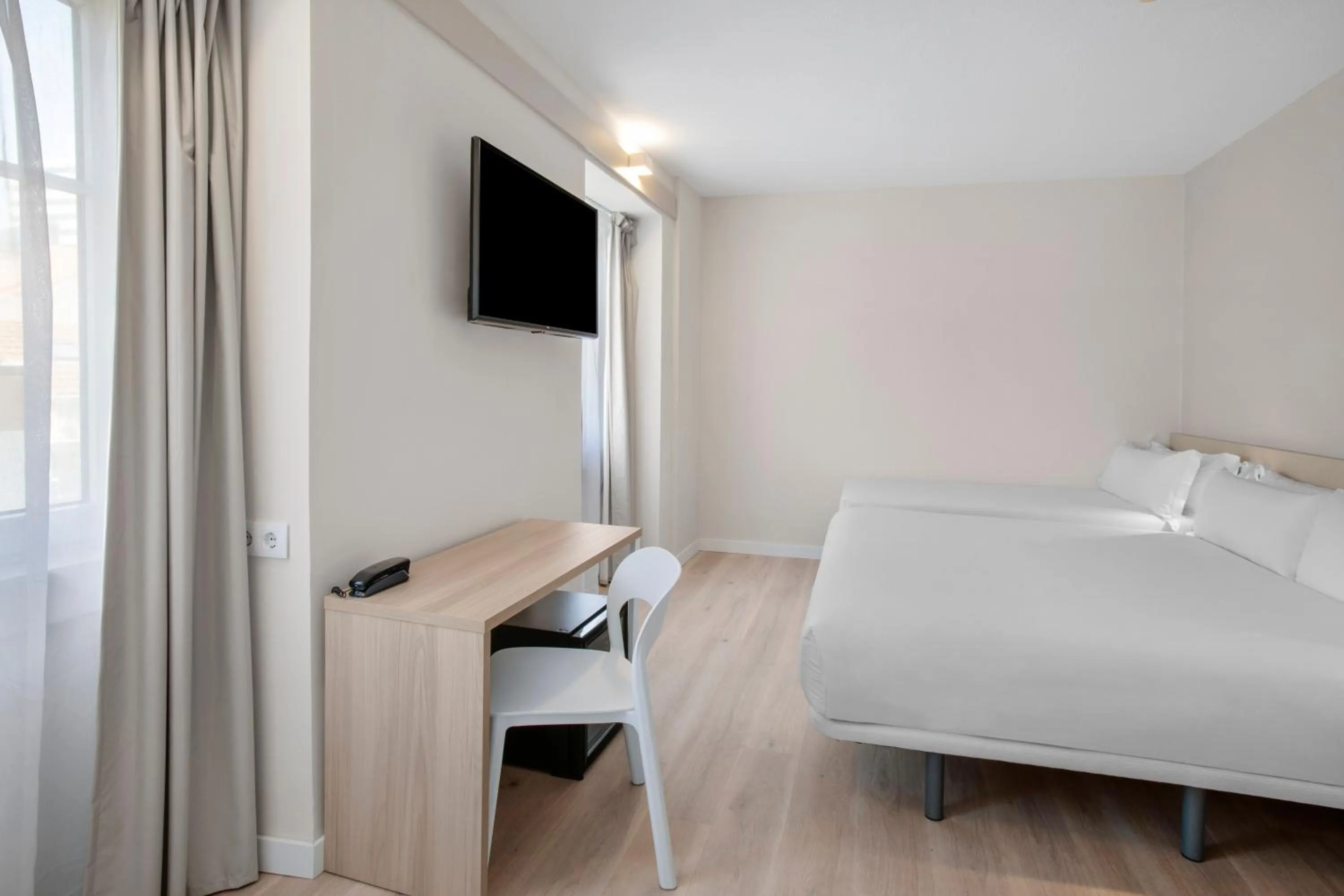 Bed in B&B HOTEL Figueira Da Foz