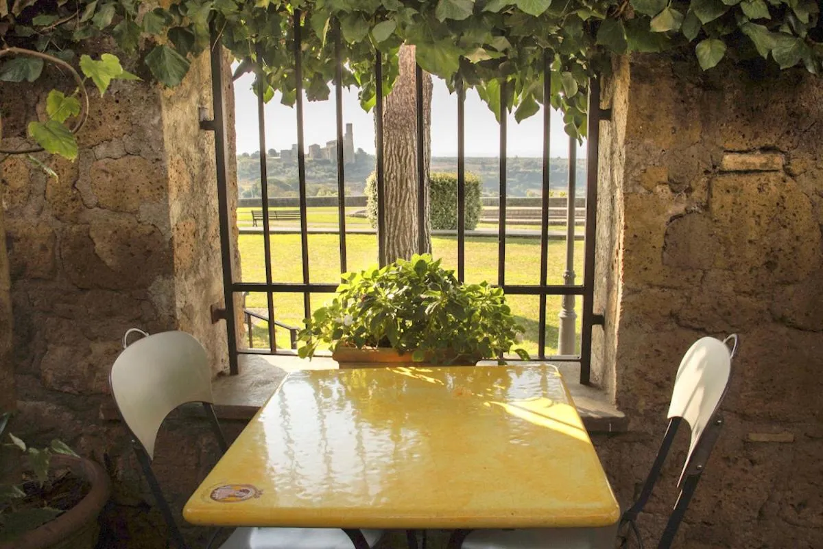 Food and drinks in Locanda di Mirandolina