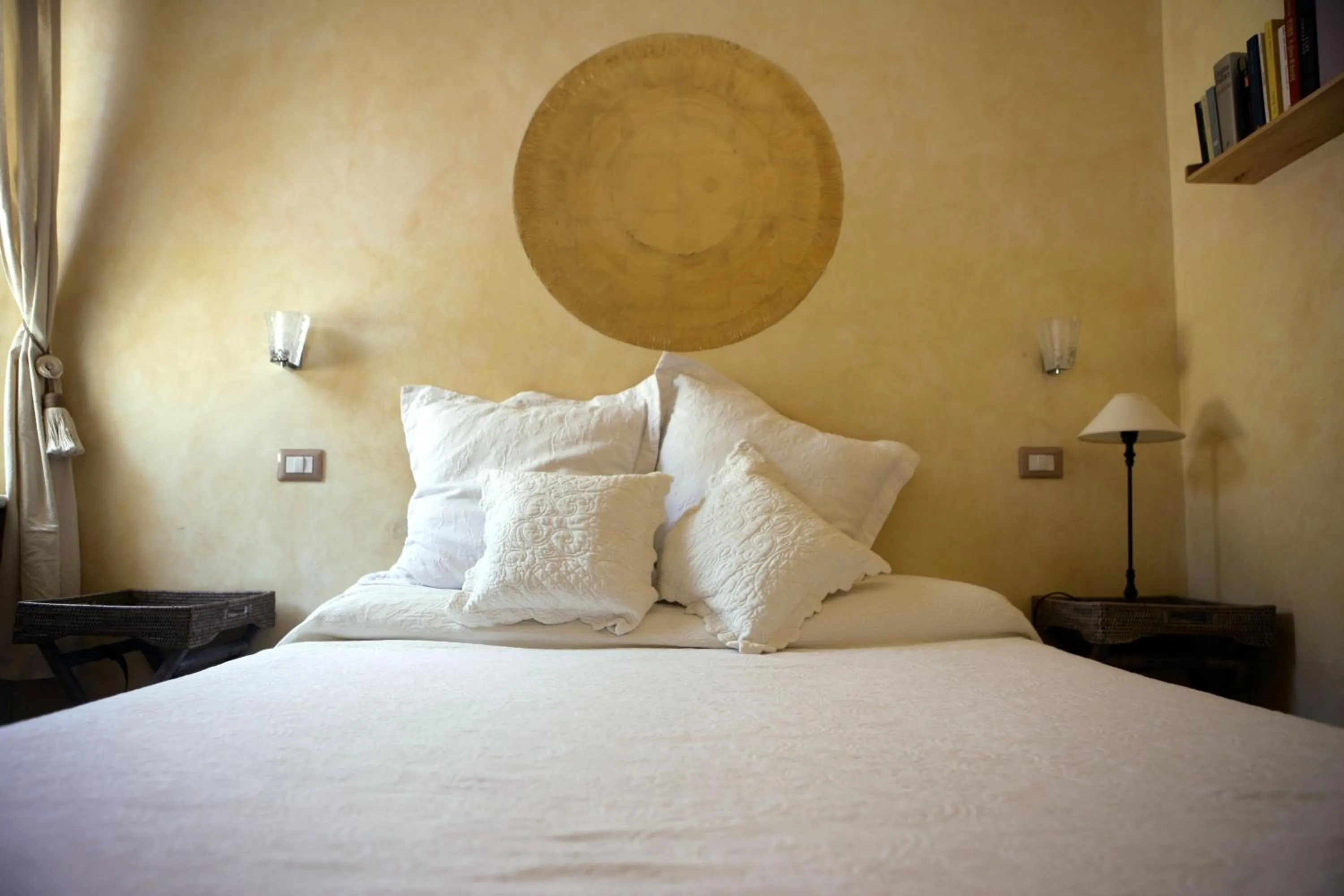 Bedroom, Bed in Locanda di Mirandolina