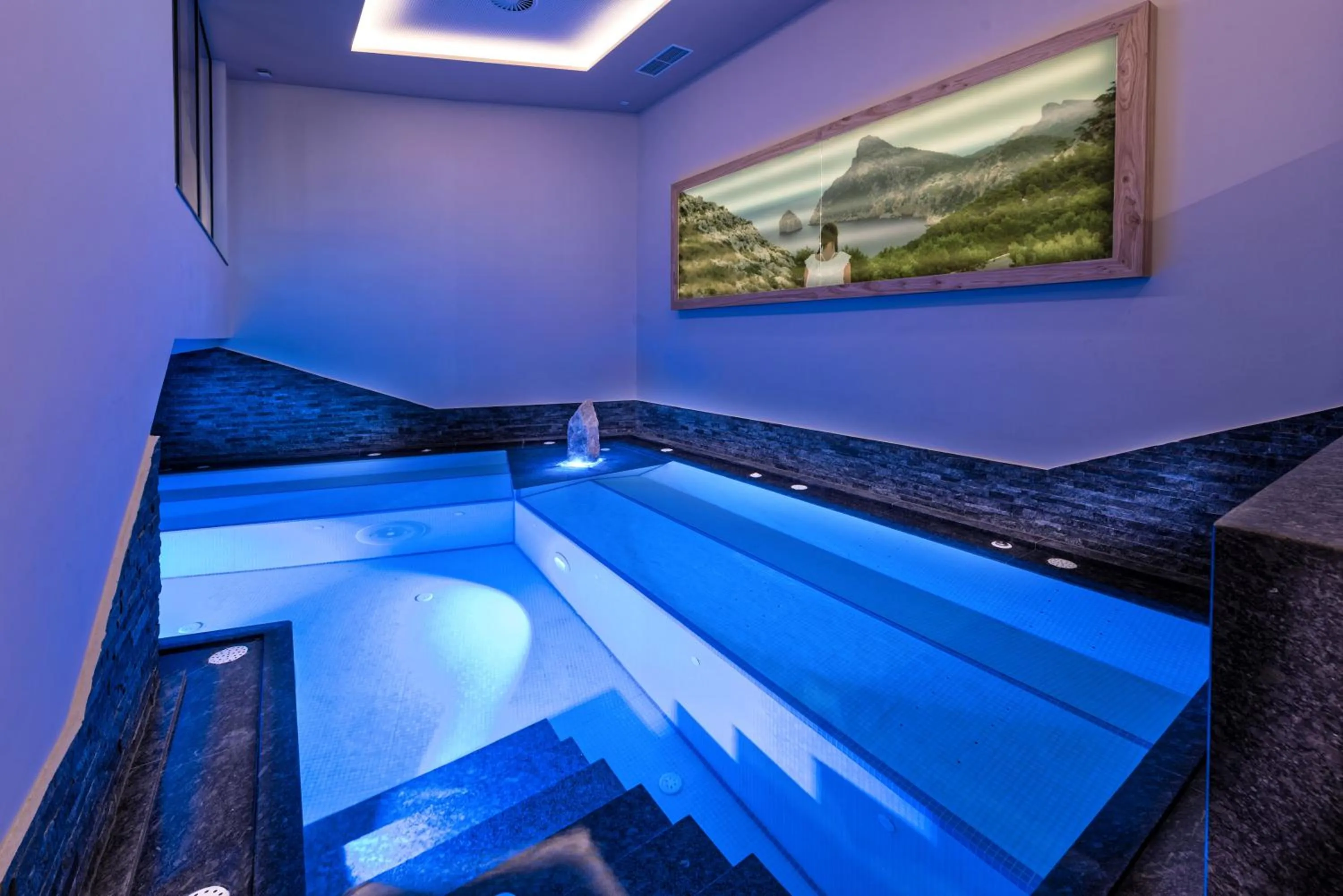 Swimming pool in Hotel Jennys Schlössl