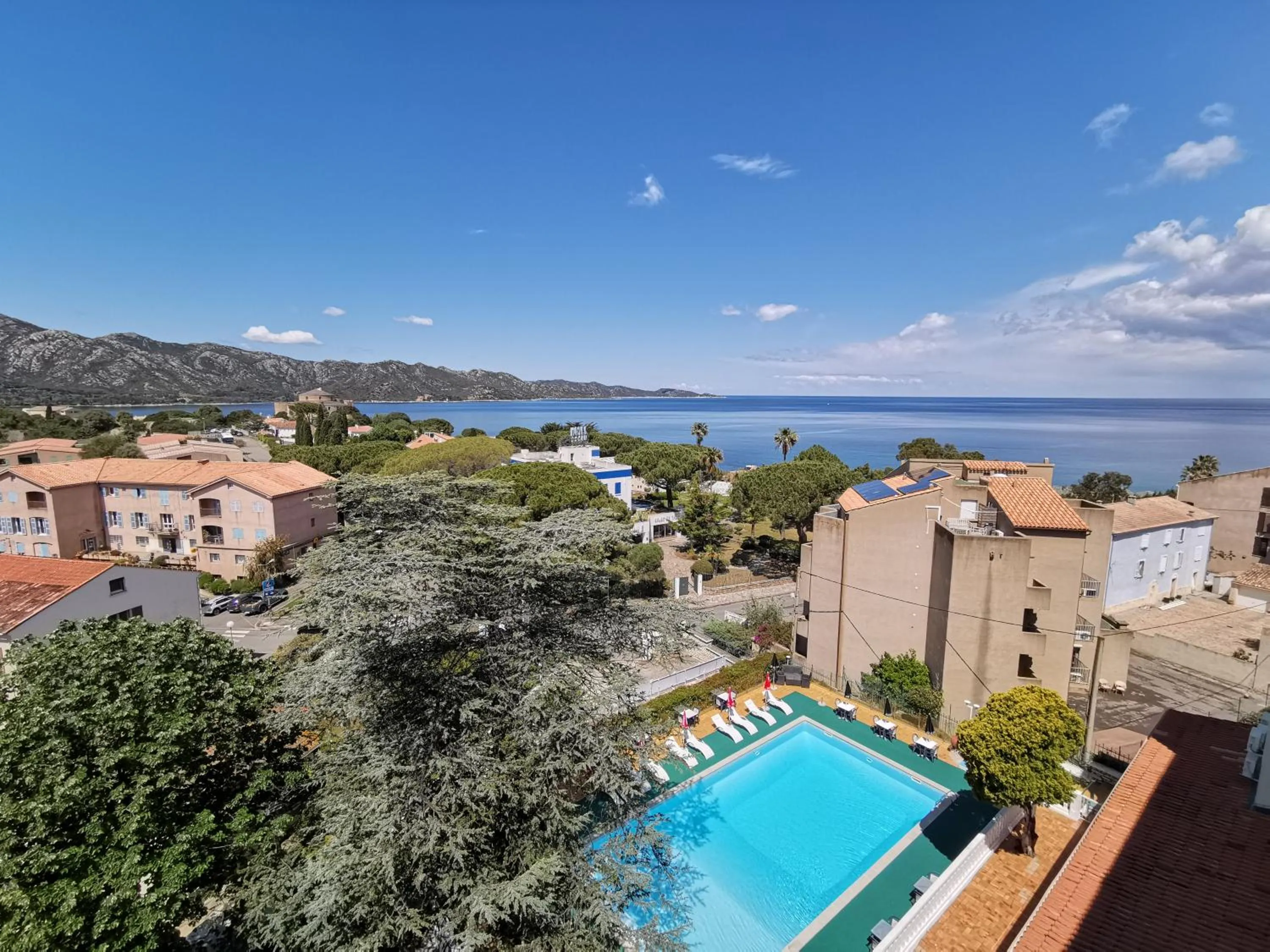 Swimming pool, Pool View in Hotel Madame Mere