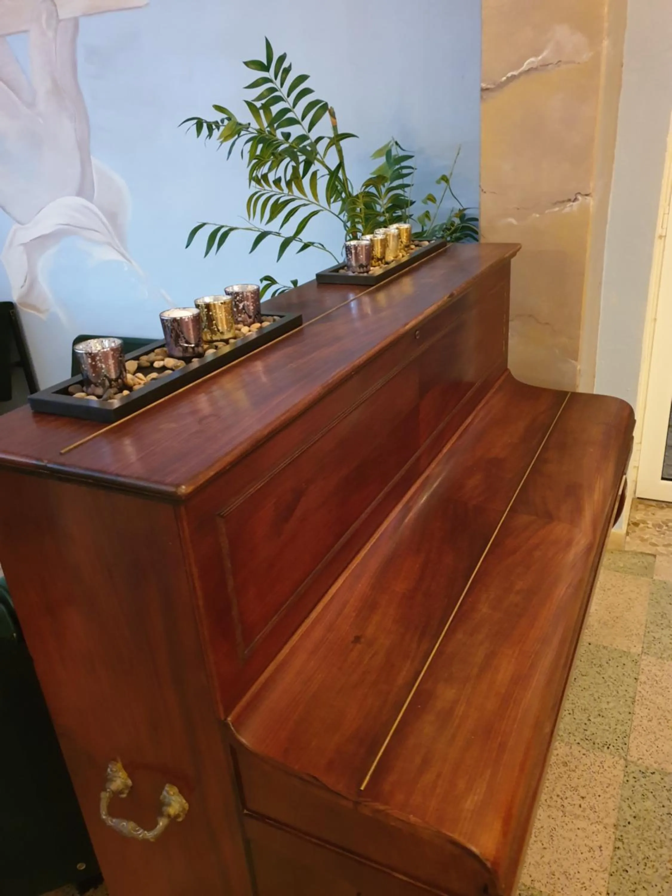 Lobby/Reception in Hotel Madame Mere