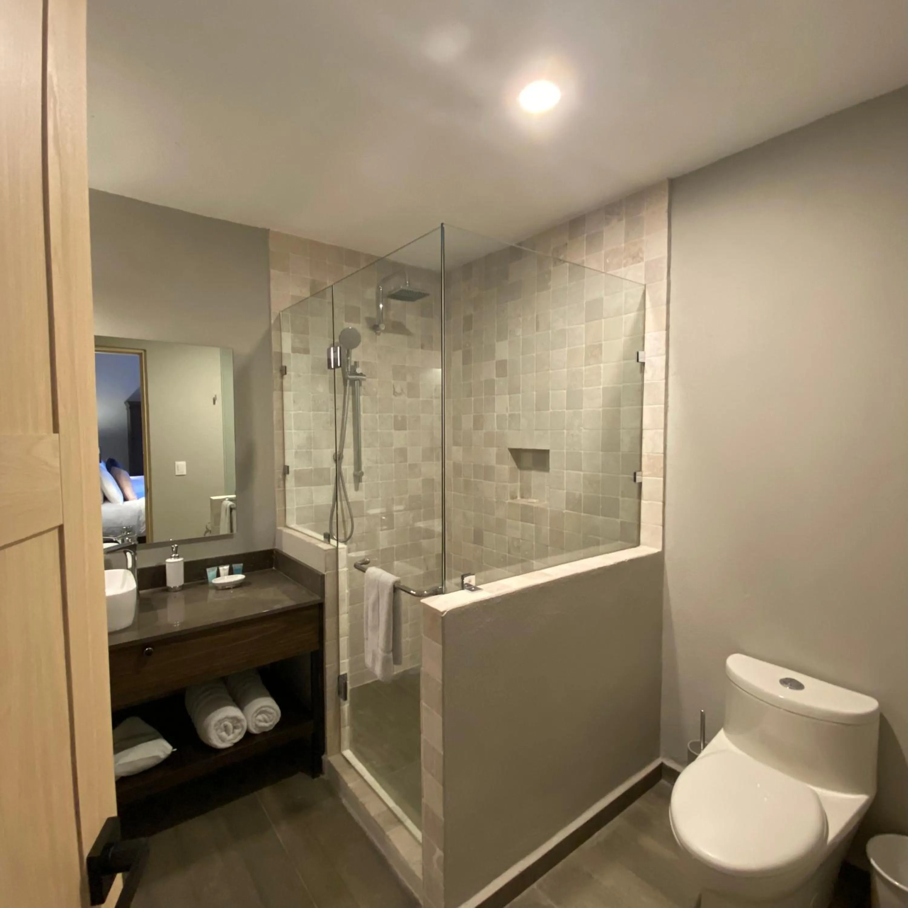 Bathroom in Hotel Casa Once