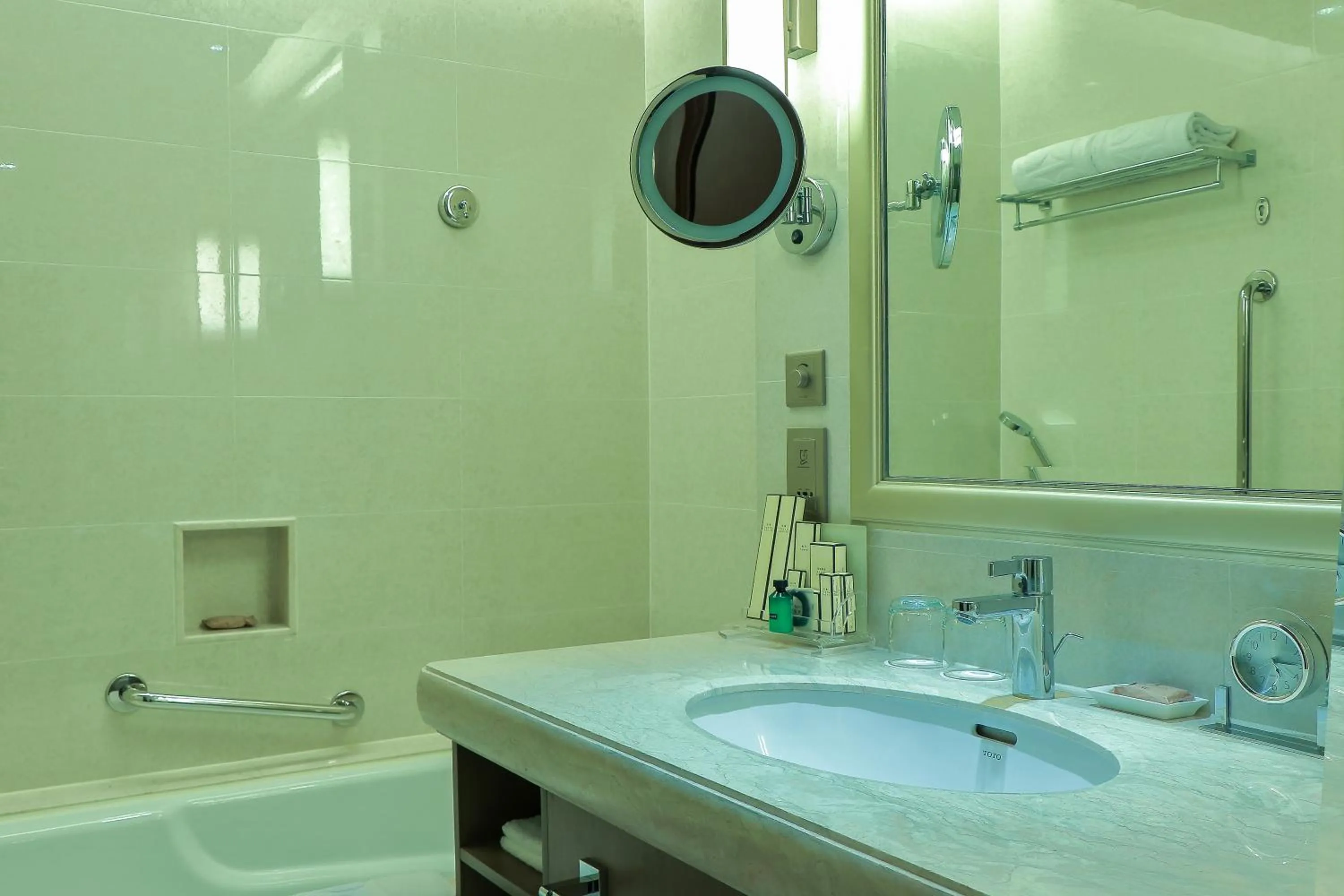 Other in Shangri-La Yangzhou