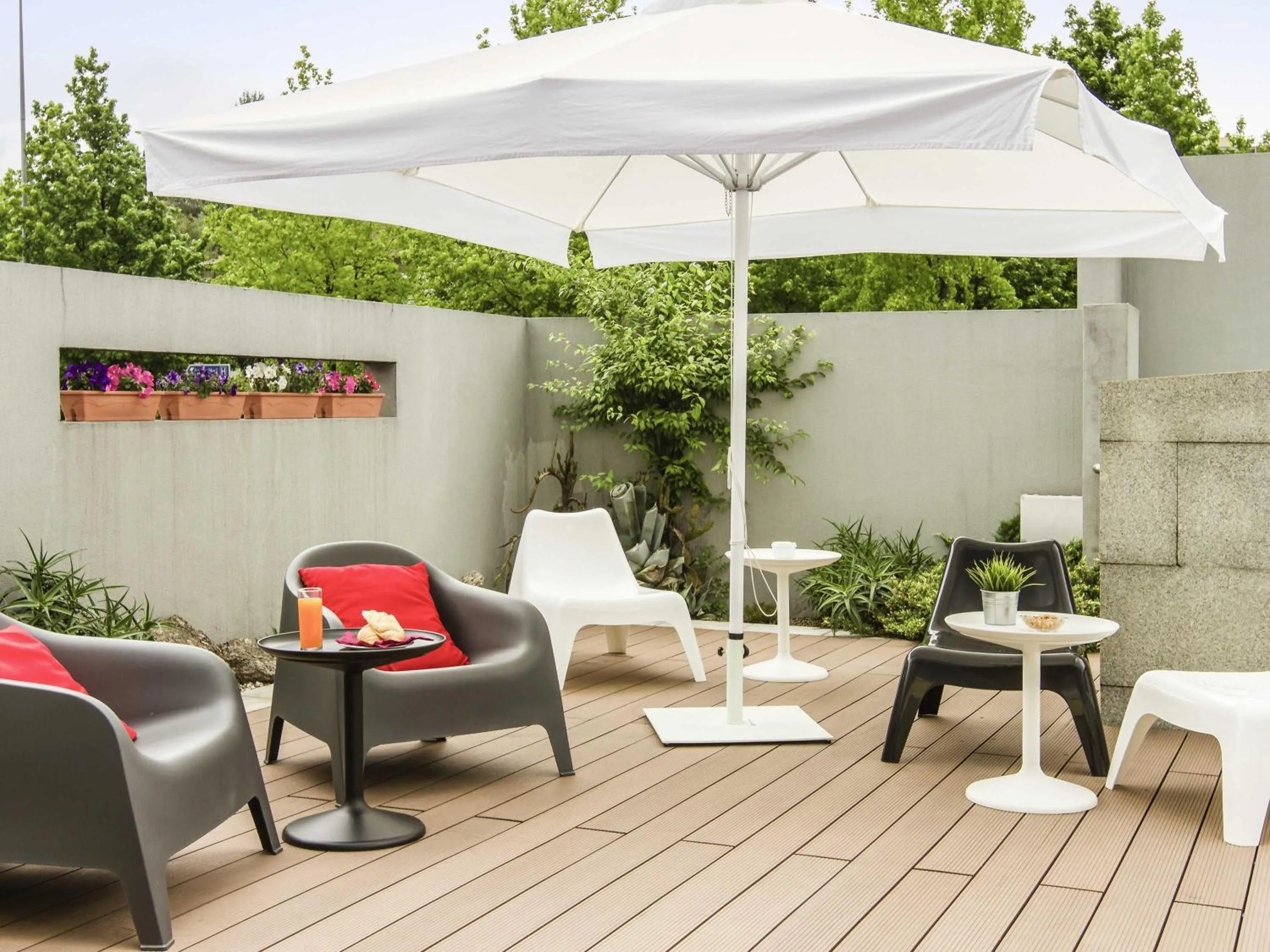 Lounge or bar in Hotel ibis Guimaraes