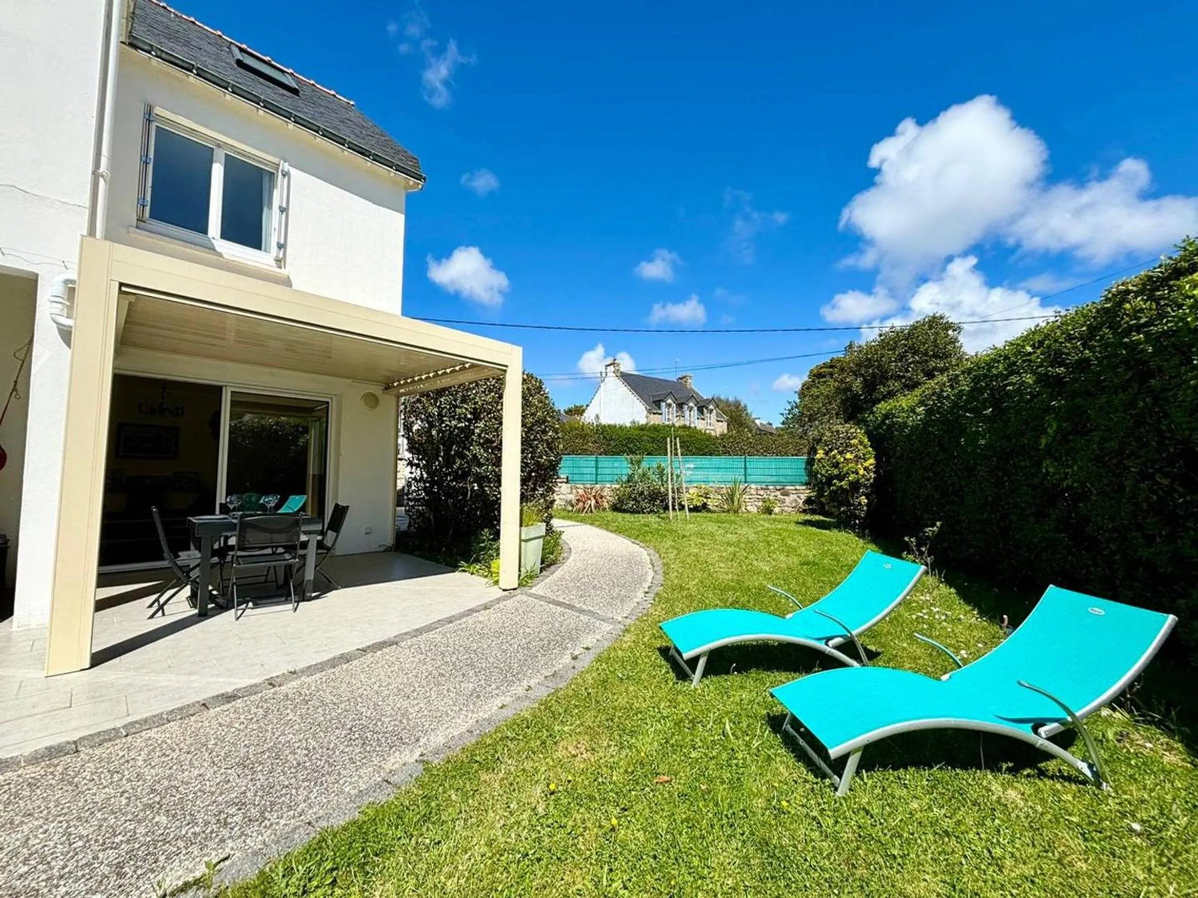 Carnac : Maison 4 pièces, jardin, proche plage, parking - FR-1-377-31