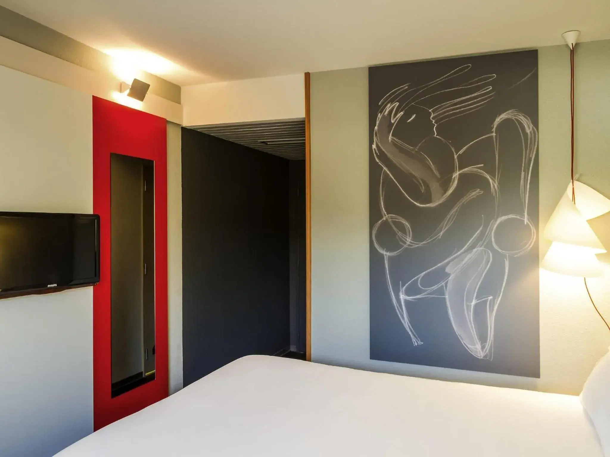 Bedroom, Bed in Hotel ibis Porto Sao Joao Bedroom, Bed in Hotel ibis Porto Sao Joao