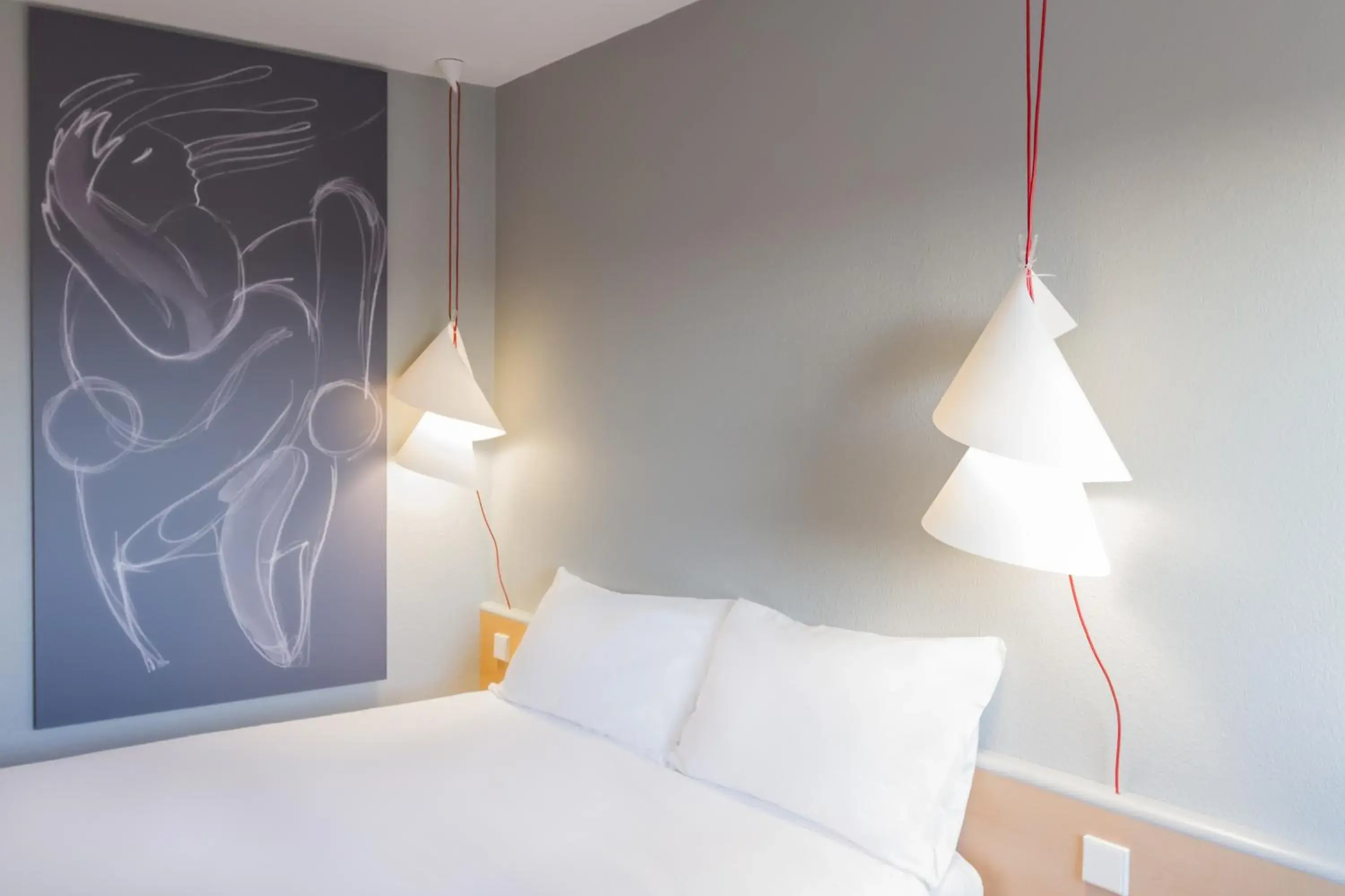 Bedroom, Bed in Hotel ibis Porto Sao Joao Bedroom, Bed in Hotel ibis Porto Sao Joao