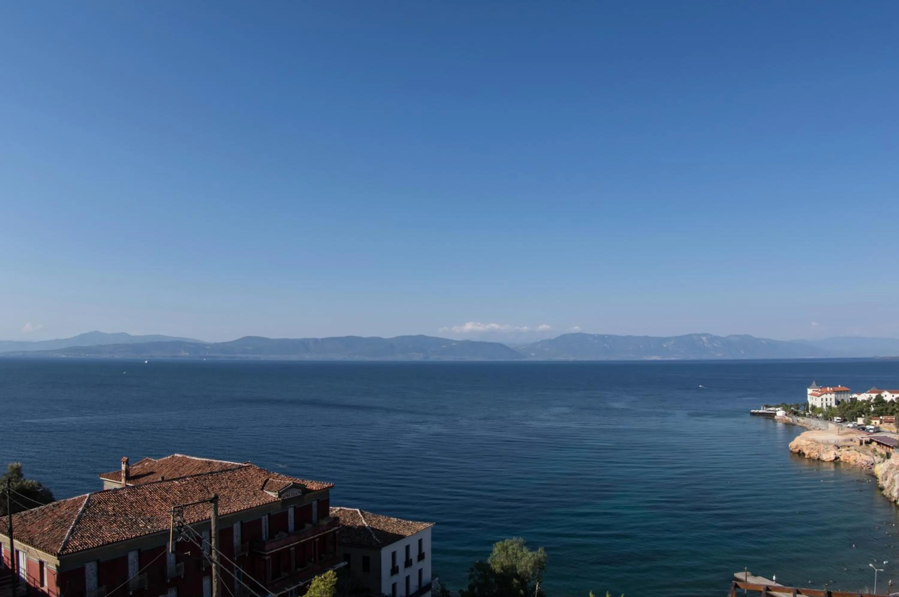 Nearby landmark in 9 Queens Spa Hotel