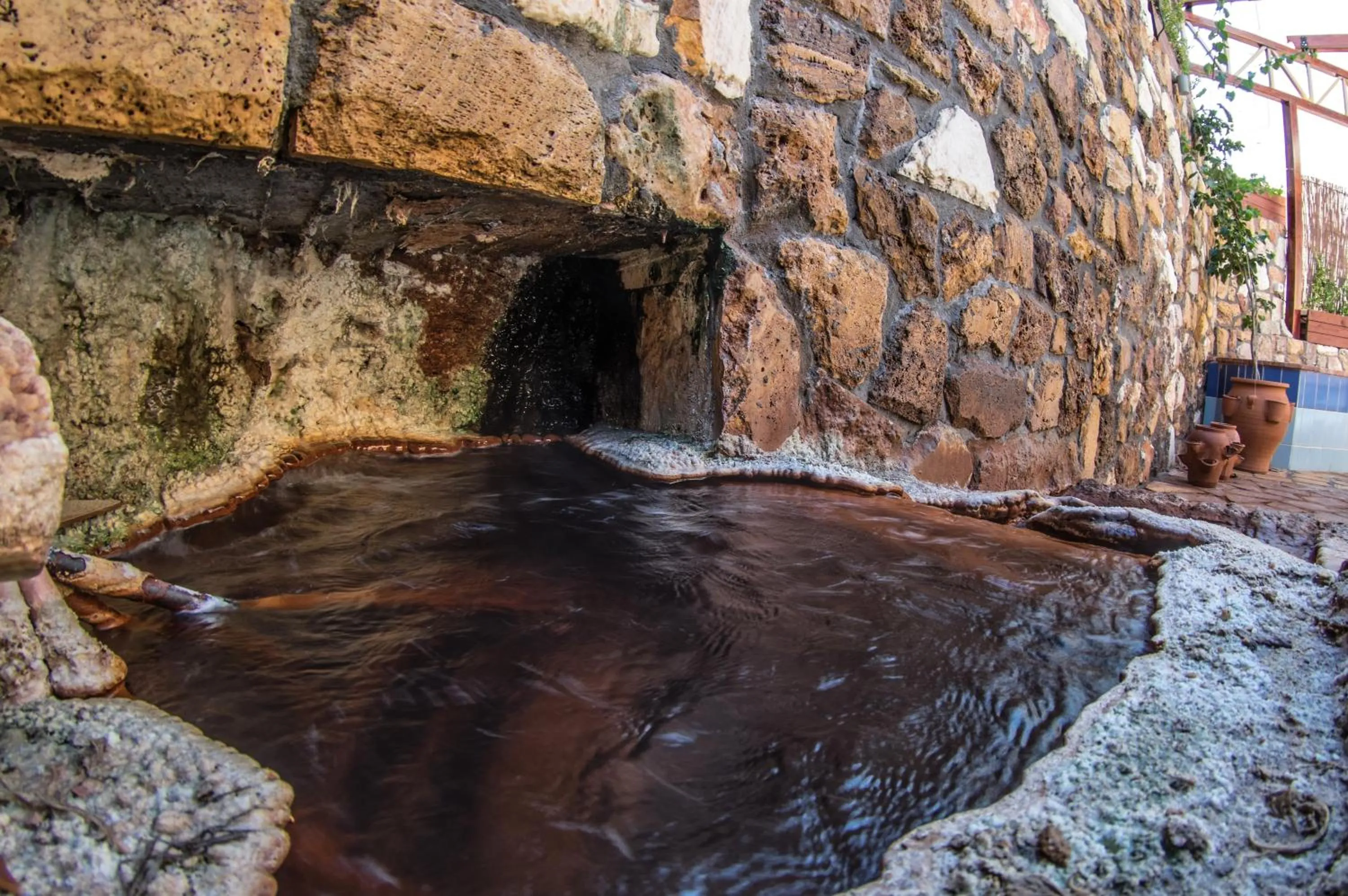 Hot Spring Bath in 9 Queens Spa Hotel