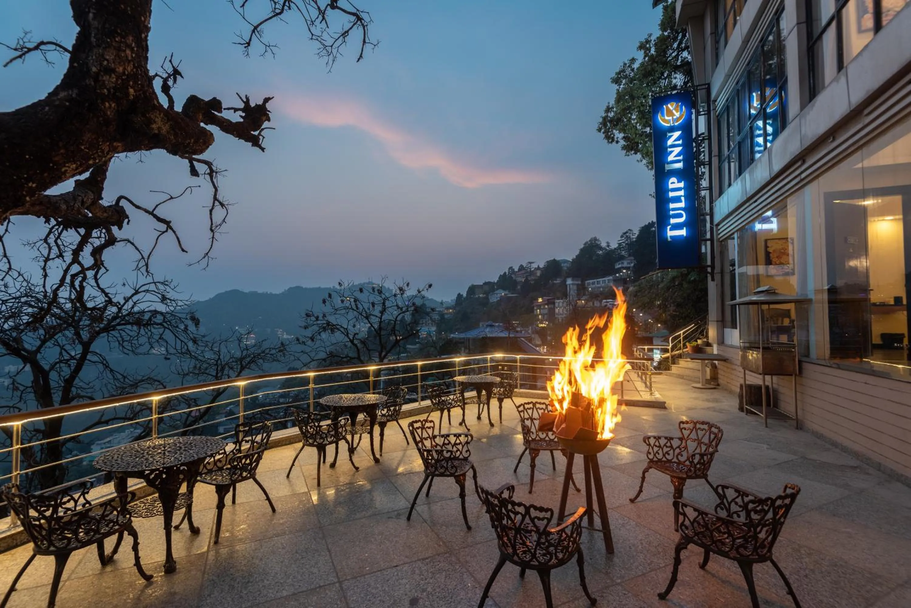 Balcony/Terrace in Tulip Inn Green Castle Mall road