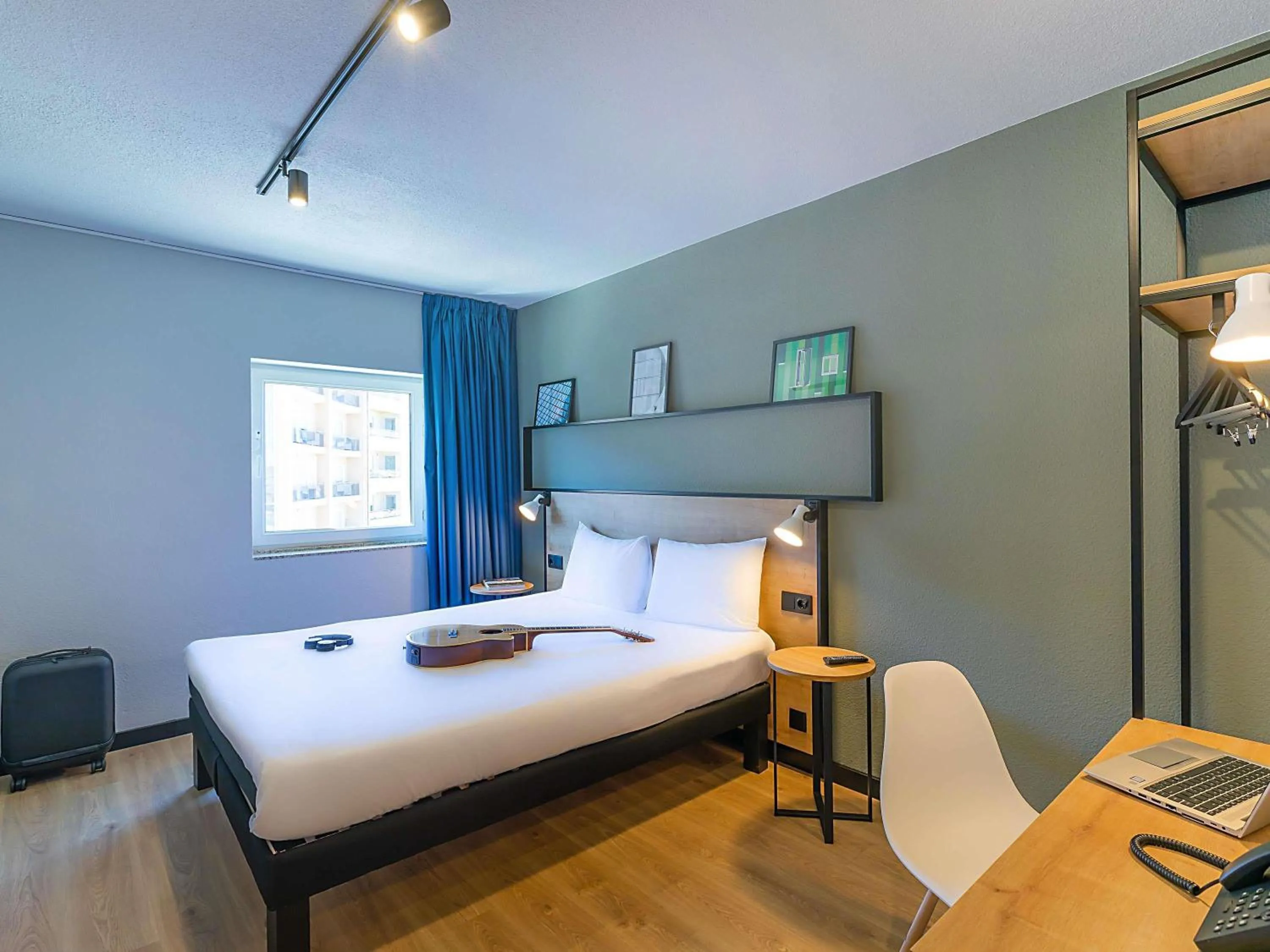 Bedroom, Bed in Hotel ibis Bragança