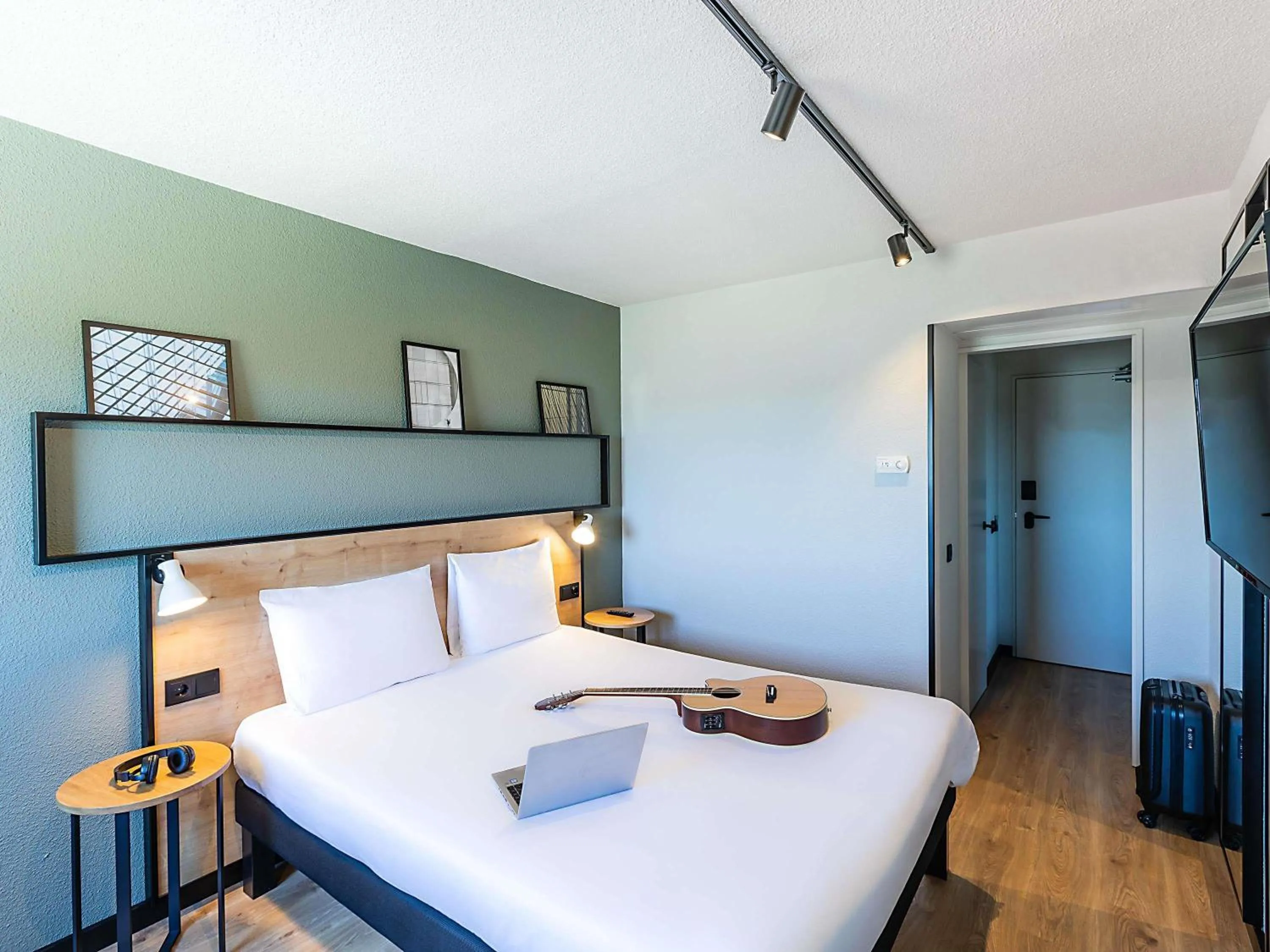 Bedroom, Bed in Hotel ibis Bragança