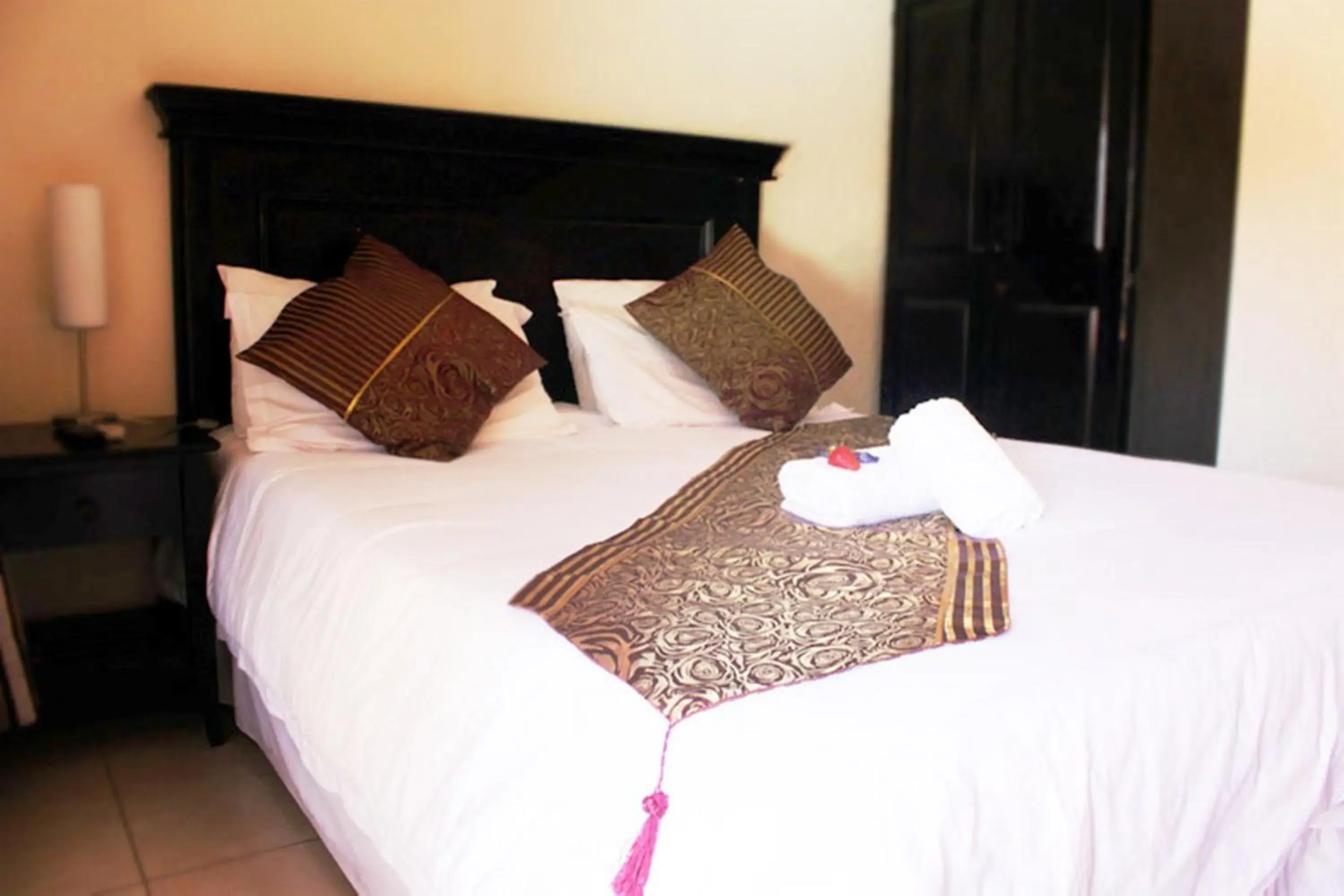 Bed in Rosenthal Guesthouse Bed in Rosenthal Guesthouse