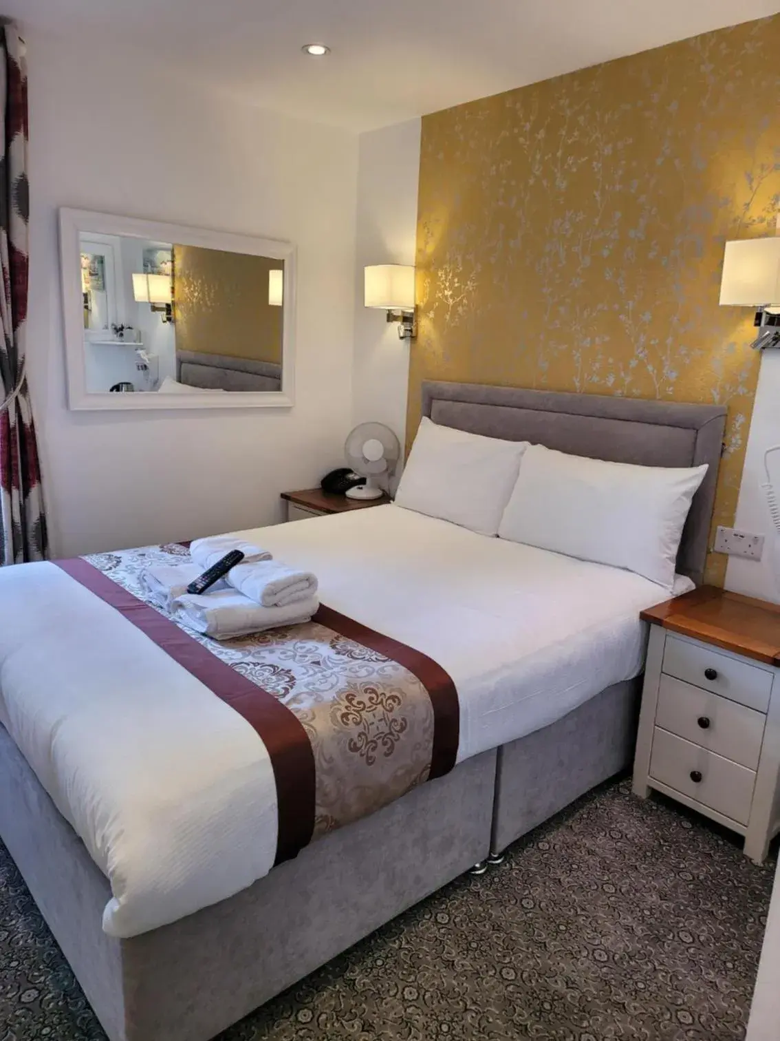 En Suite Double Room in Atlantic Seafront En Suite Double Room in Atlantic Seafront