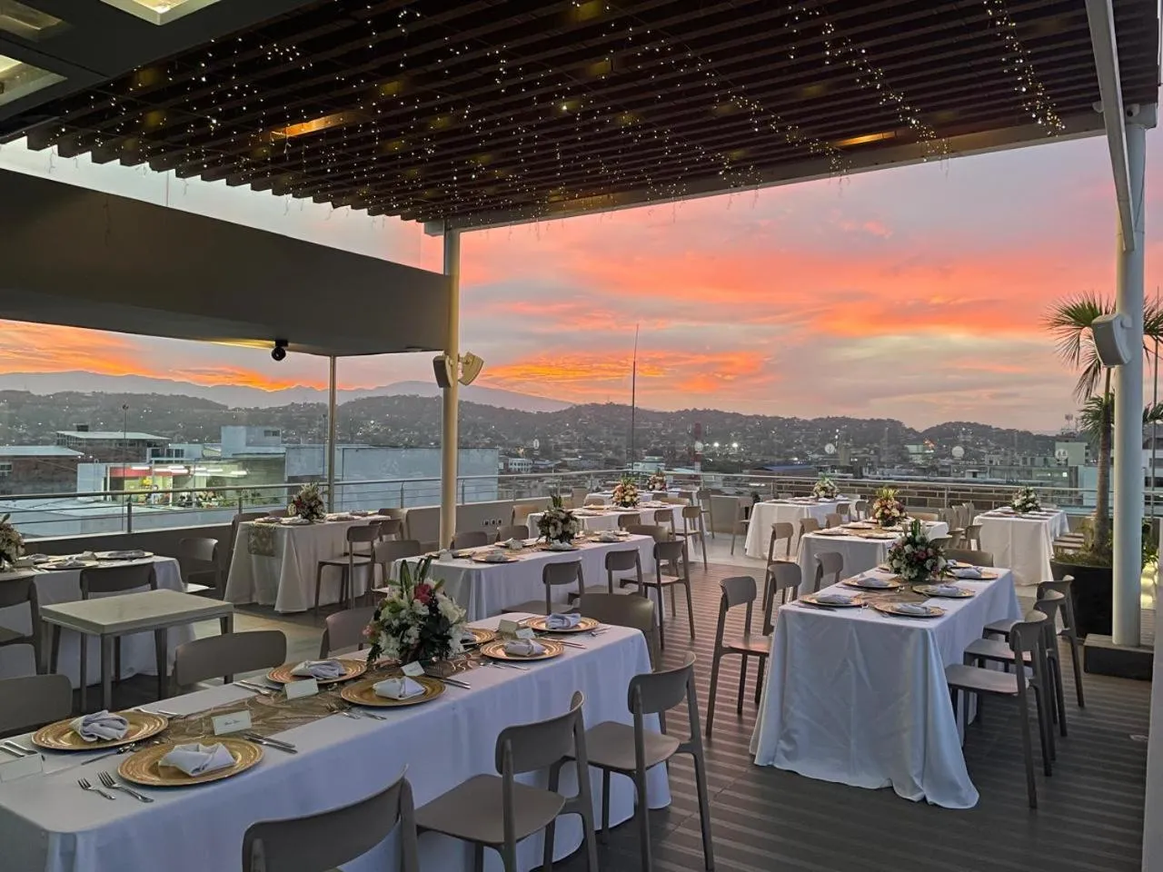 Restaurant/places to eat in Hotel CasaBlanca Cucuta