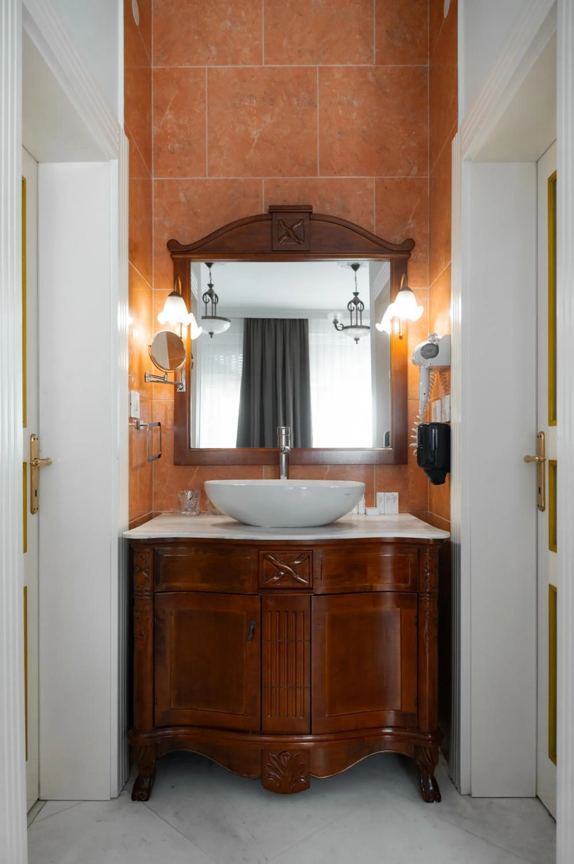 Bathroom in Hotel Jardin