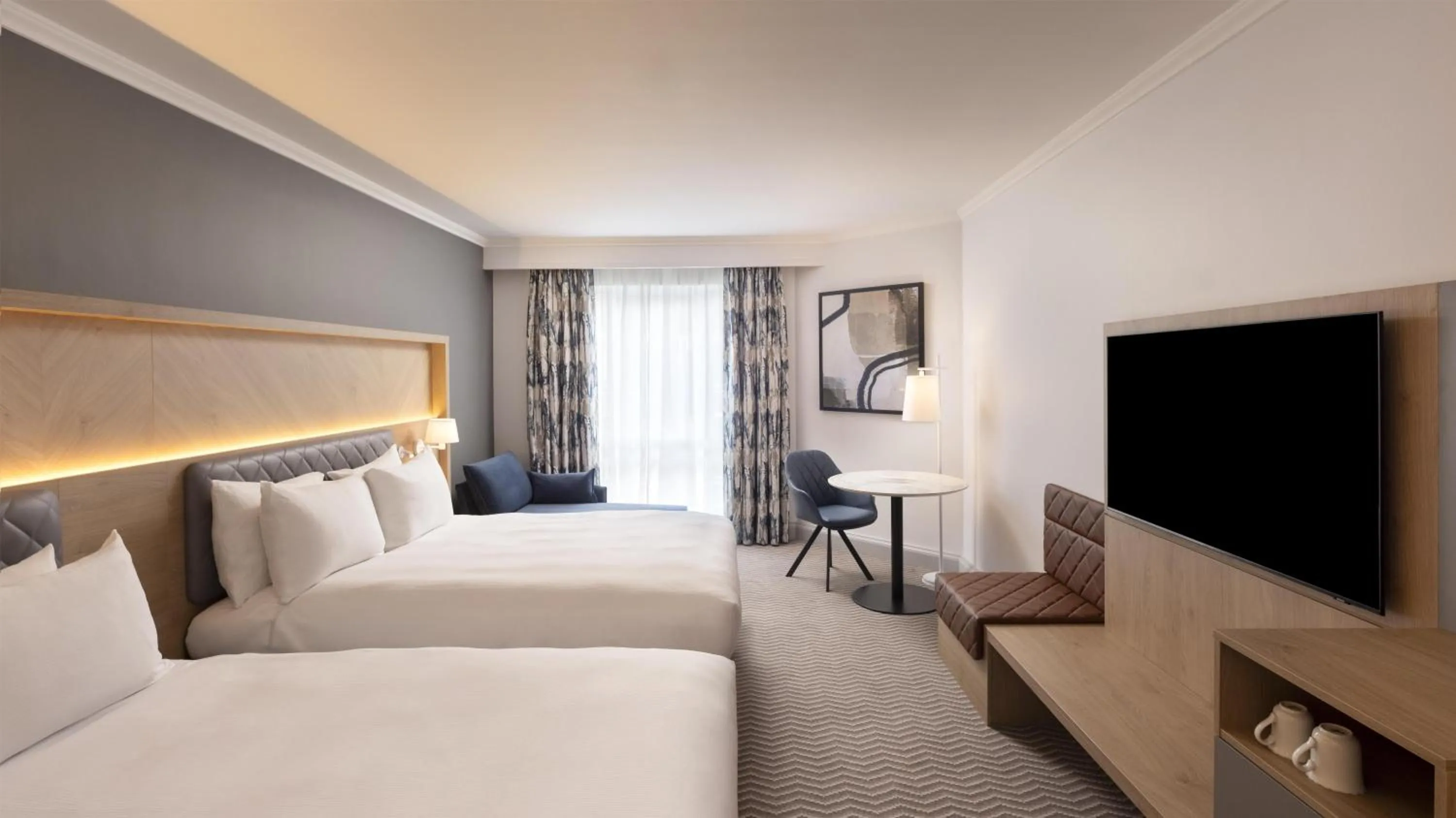 Bed in Hilton Northampton Hotel