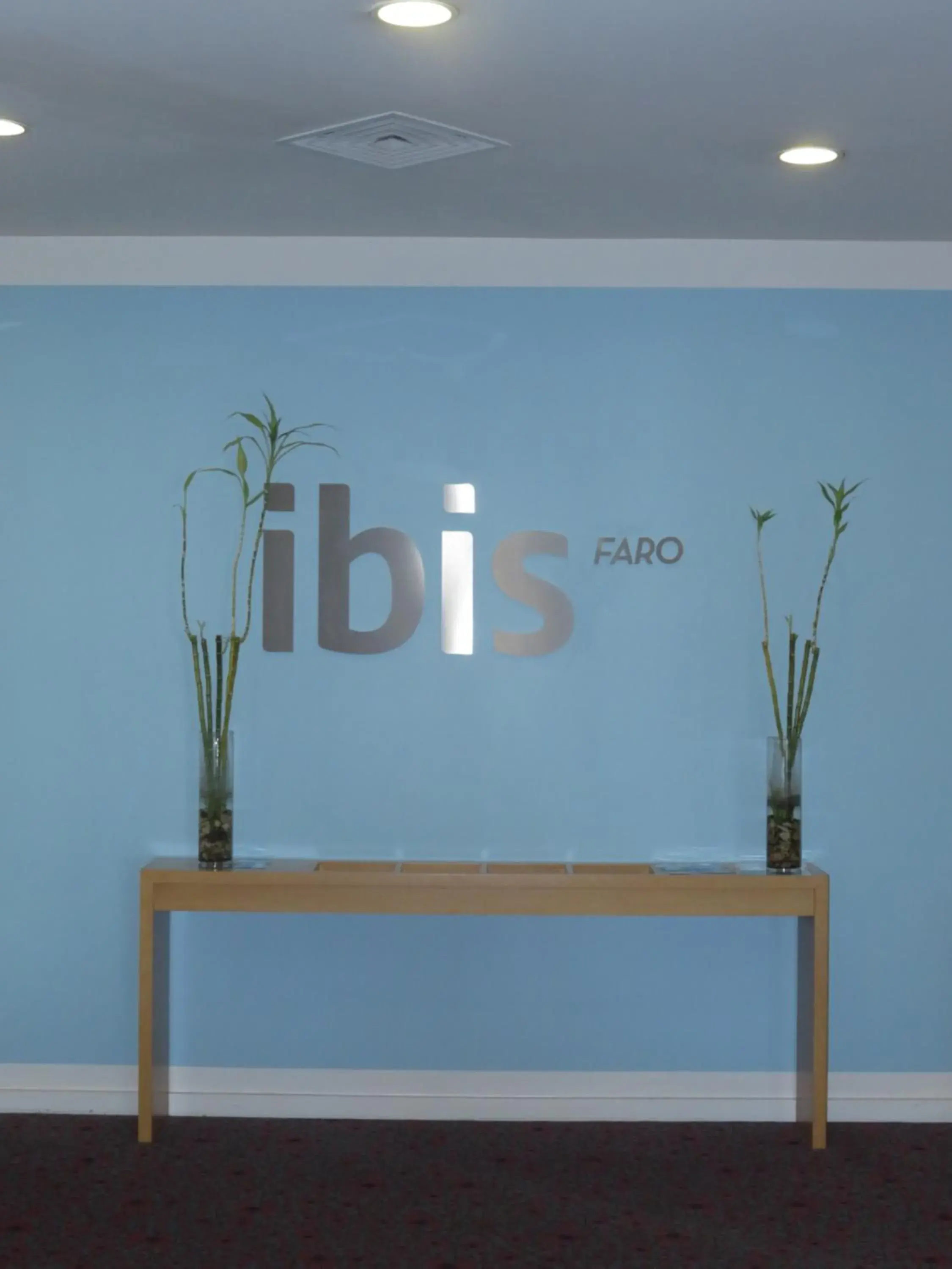 Property building in Hotel ibis Faro Algarve Property building in Hotel ibis Faro Algarve