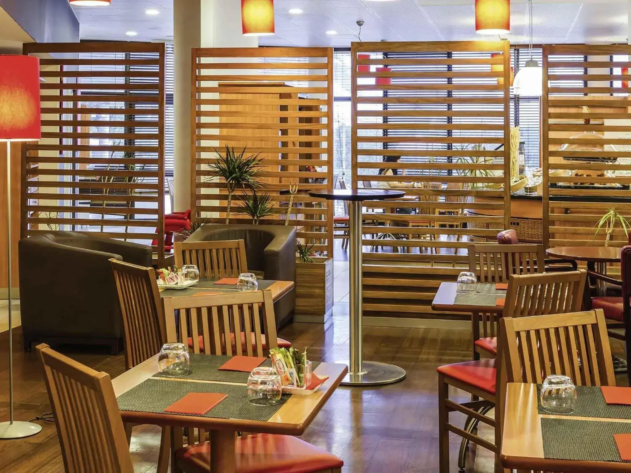 Restaurant/places to eat in Hotel ibis Faro Algarve Restaurant/places to eat in Hotel ibis Faro Algarve