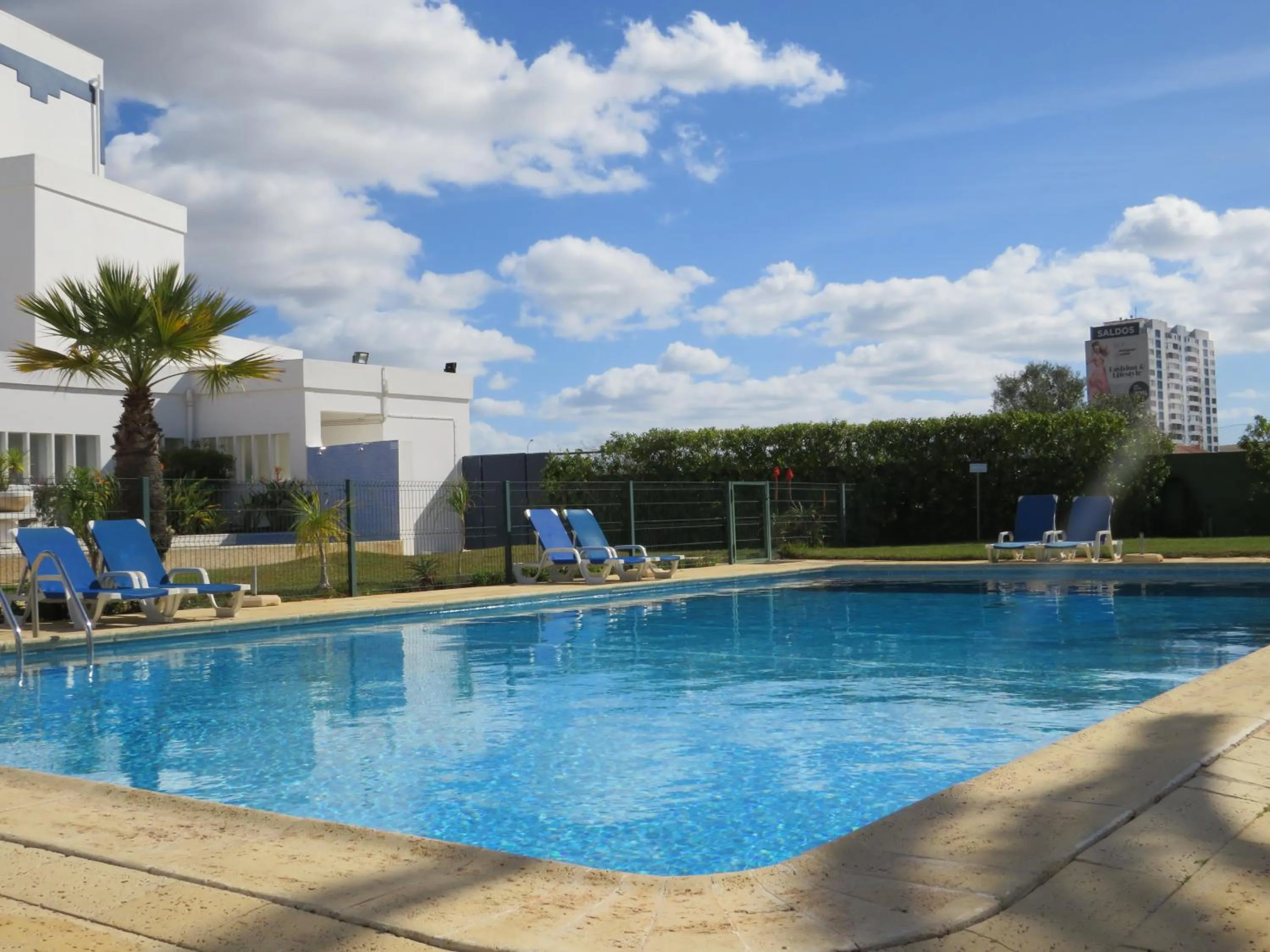 Swimming pool in Hotel ibis Faro Algarve