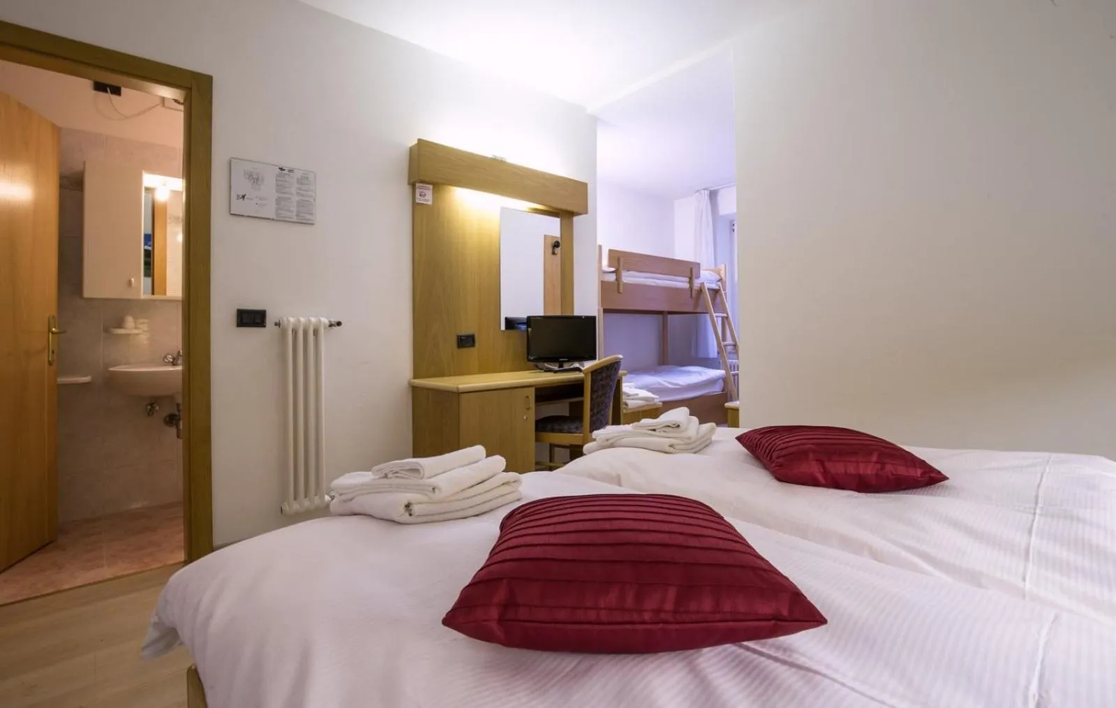 Bed in Alpencolor Hotel Tonale