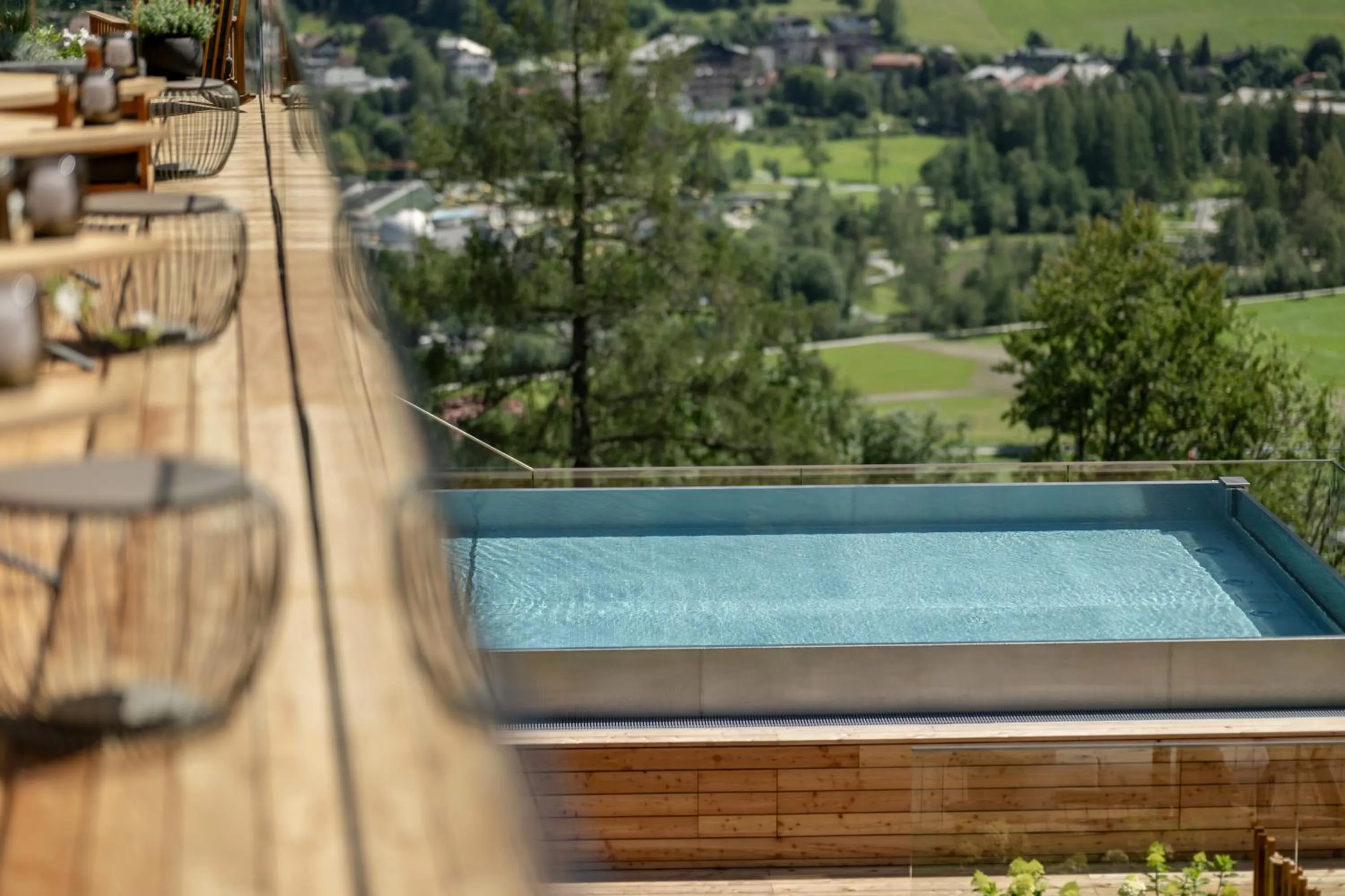 Pool view in Das.Goldberg