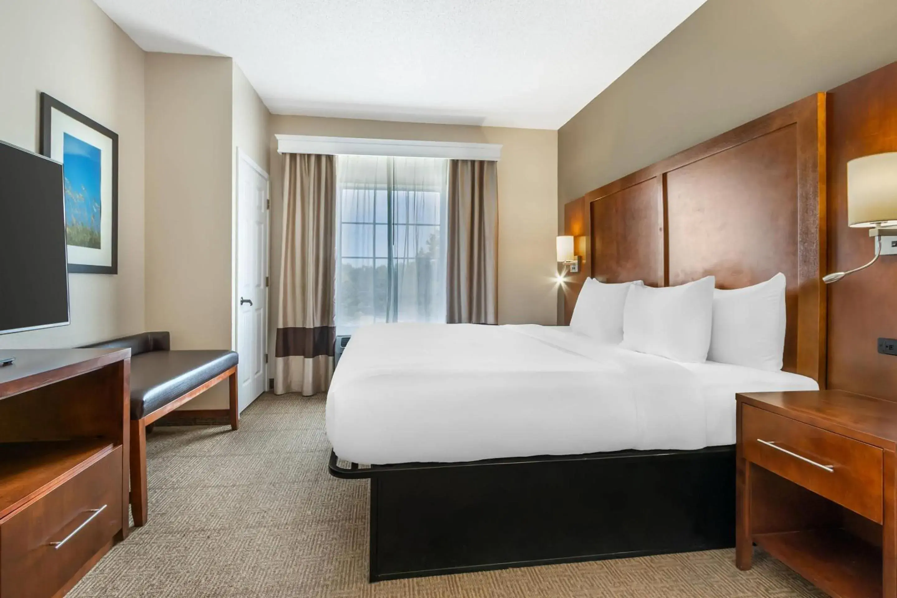 Bedroom, Bed in Comfort Suites Myrtle Beach Central Bedroom, Bed in Comfort Suites Myrtle Beach Central