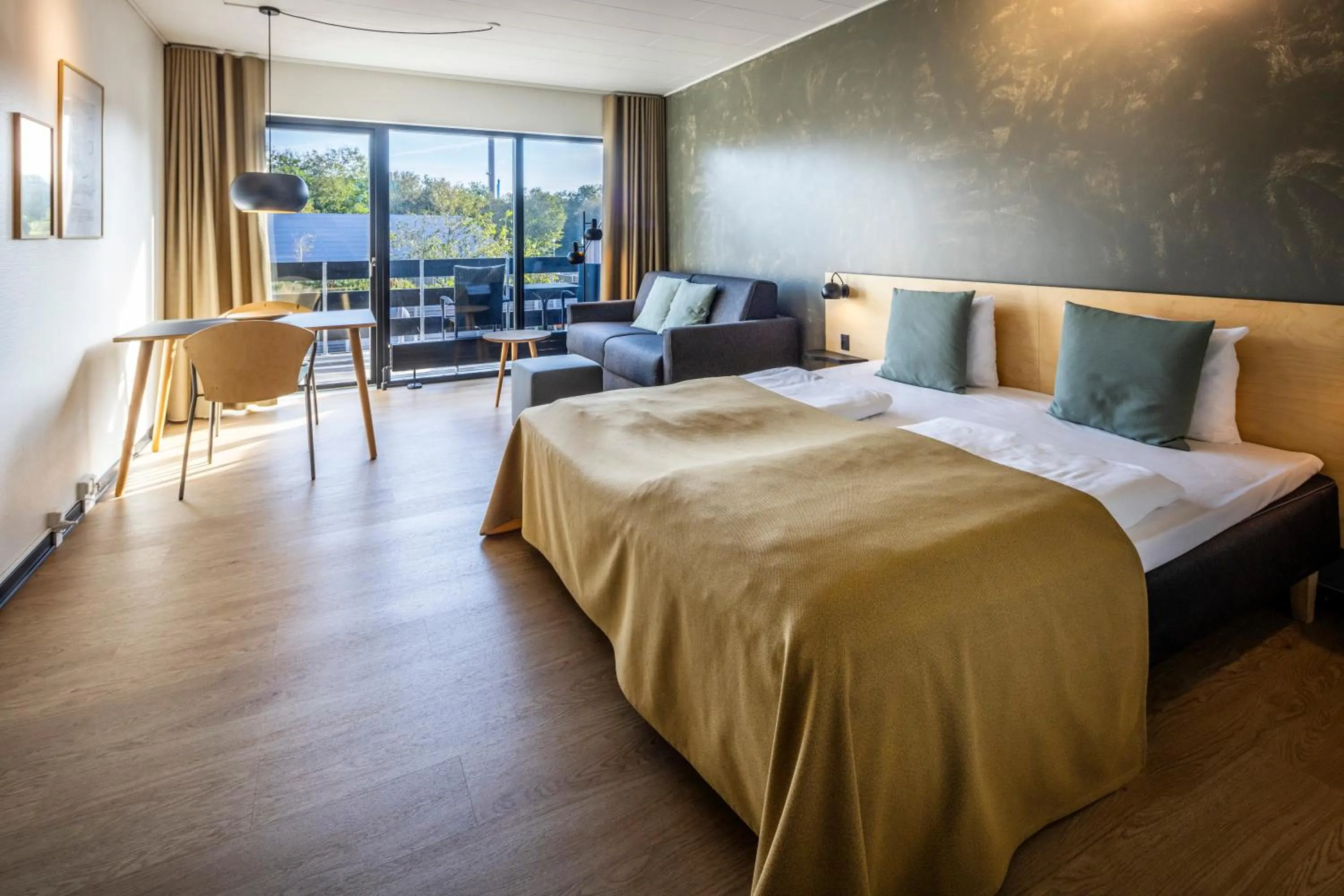Photo of the whole room, Bed in Fjordgaarden - Spa - Hotel - Konference