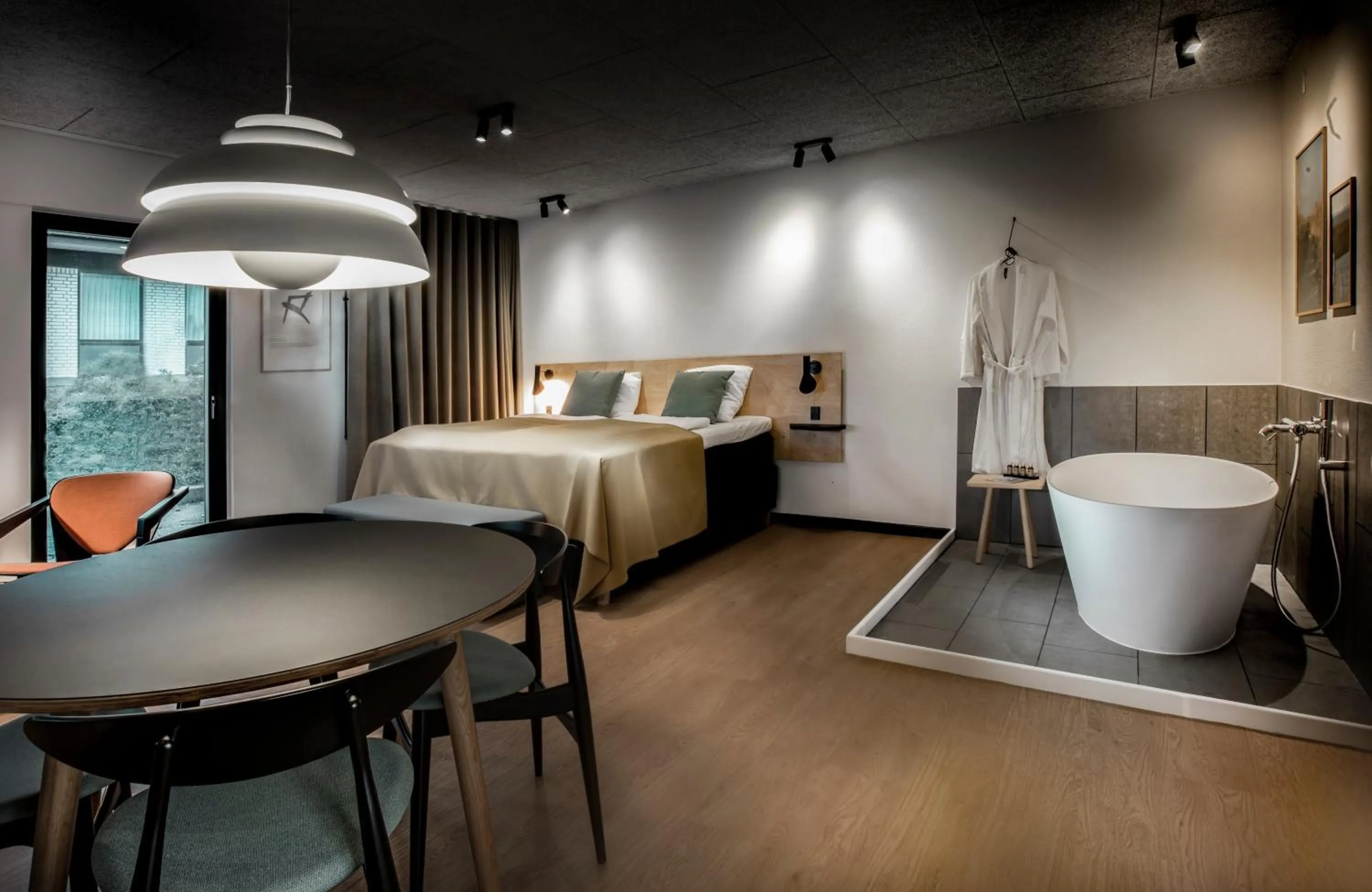 Photo of the whole room, Bed in Fjordgaarden - Spa - Hotel - Konference