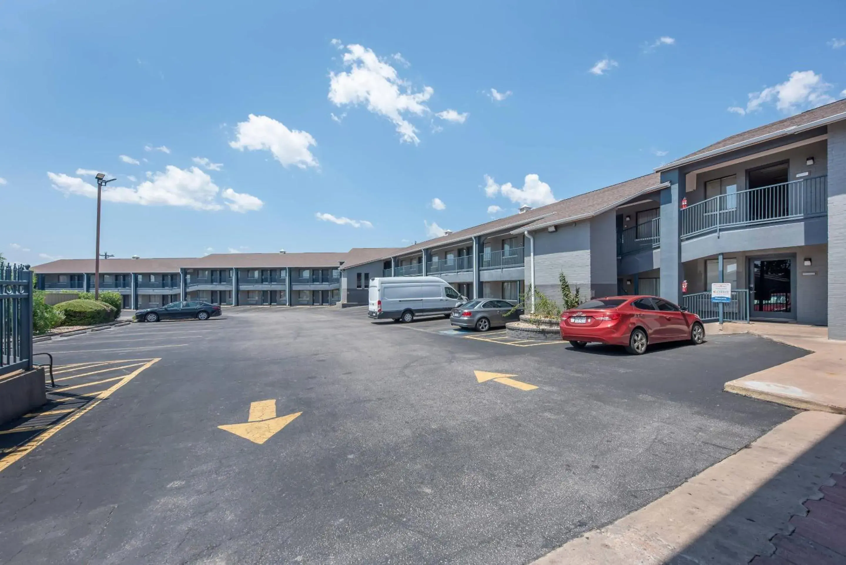 Property building in Quality Inn Near Lake Marble Falls Property building in Quality Inn Near Lake Marble Falls