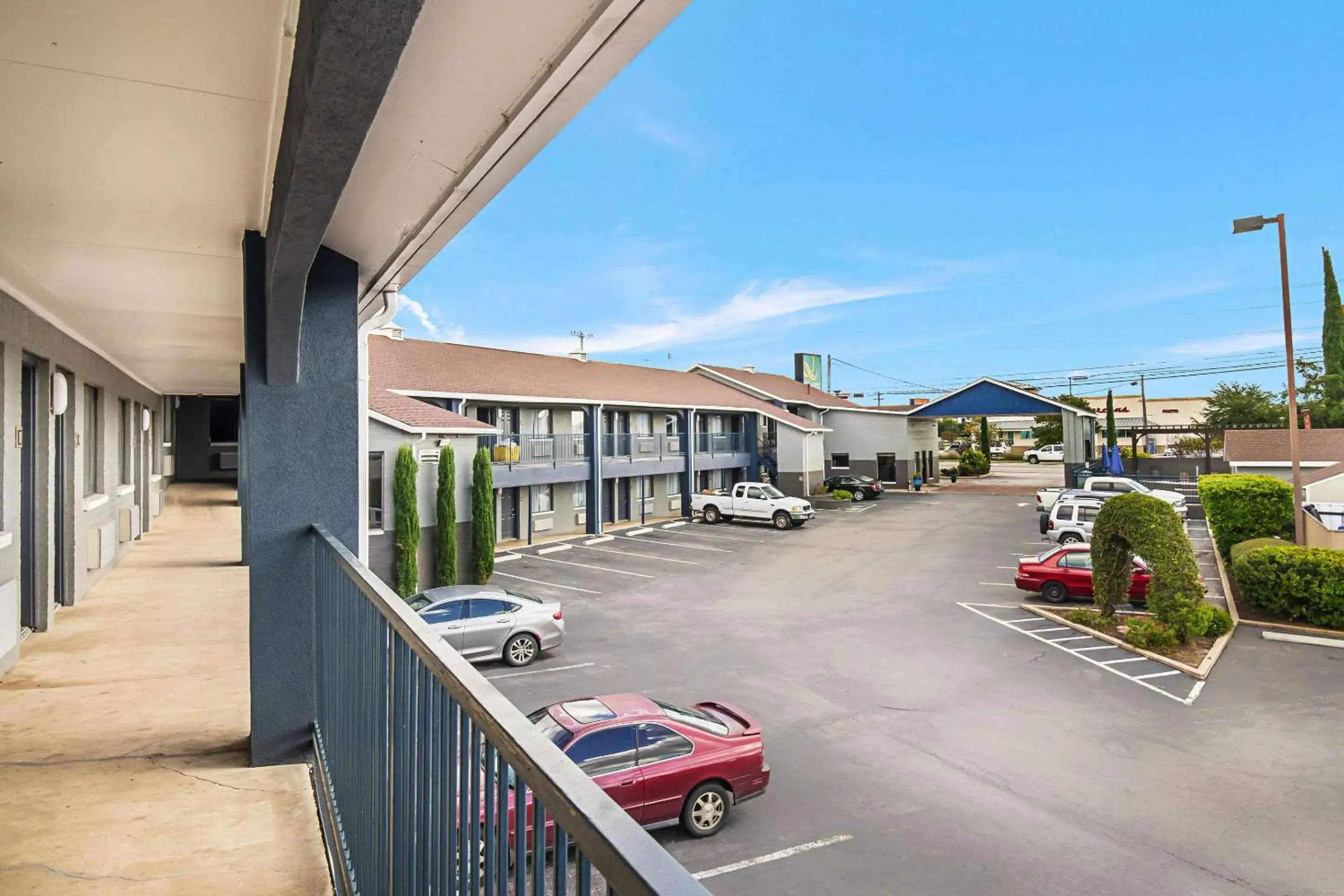 Property building in Quality Inn Near Lake Marble Falls Property building in Quality Inn Near Lake Marble Falls