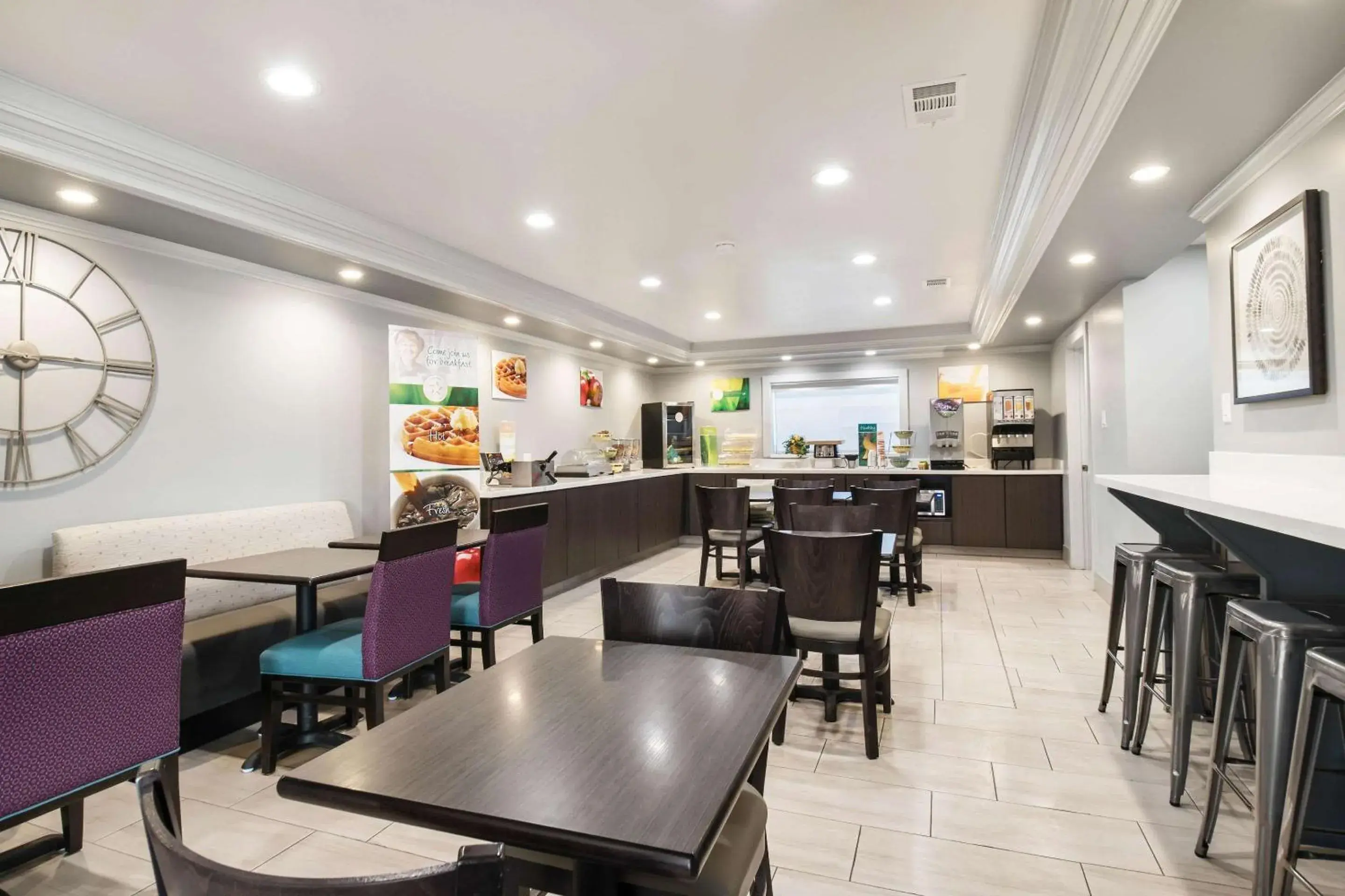 Restaurant/places to eat in Quality Inn Near Lake Marble Falls Restaurant/places to eat in Quality Inn Near Lake Marble Falls