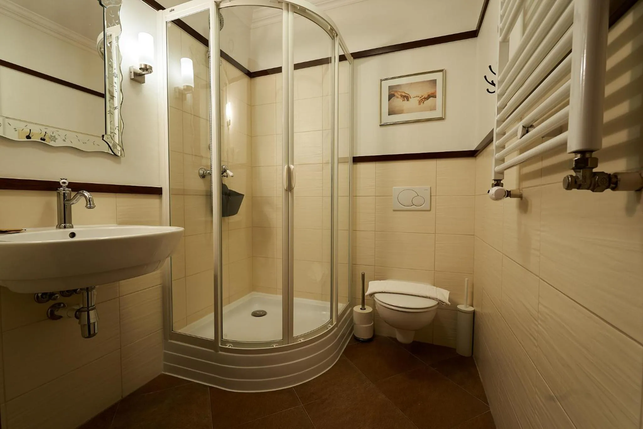 Bathroom in American House Baletowa