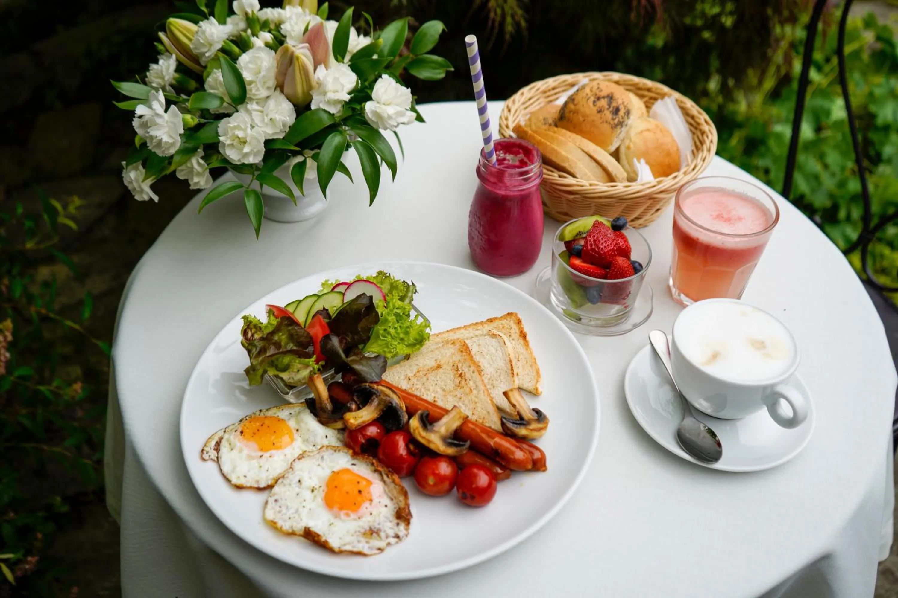 Restaurant/places to eat in American House Baletowa