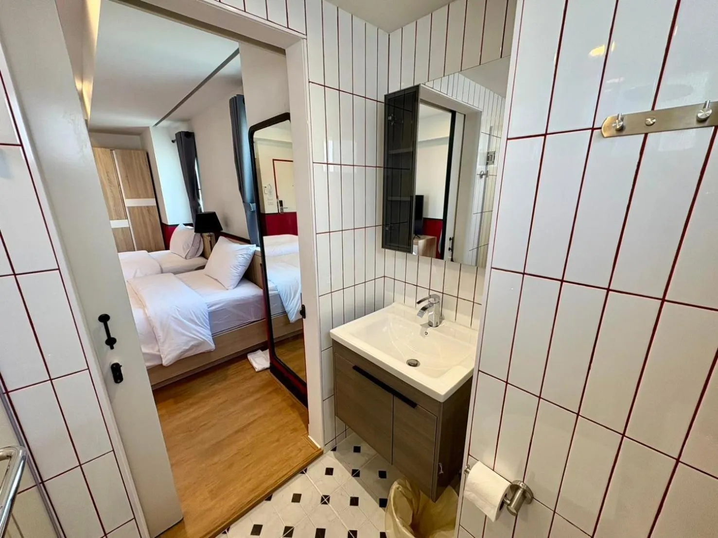 Photo of the whole room, Bed in U Sabai Hotel Bangkok