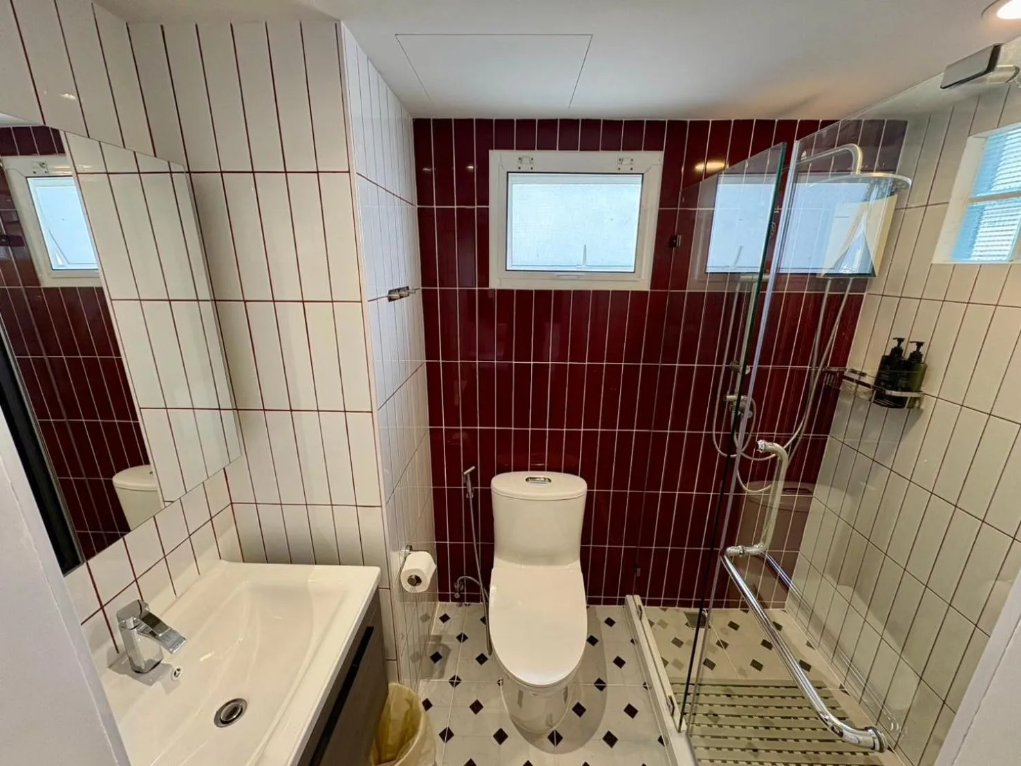 Shower in U Sabai Hotel Bangkok