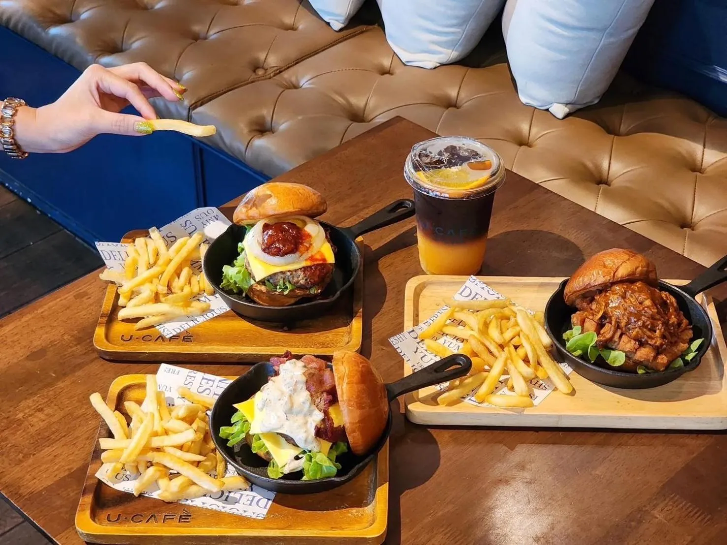 Food and drinks in U Sabai Hotel Bangkok