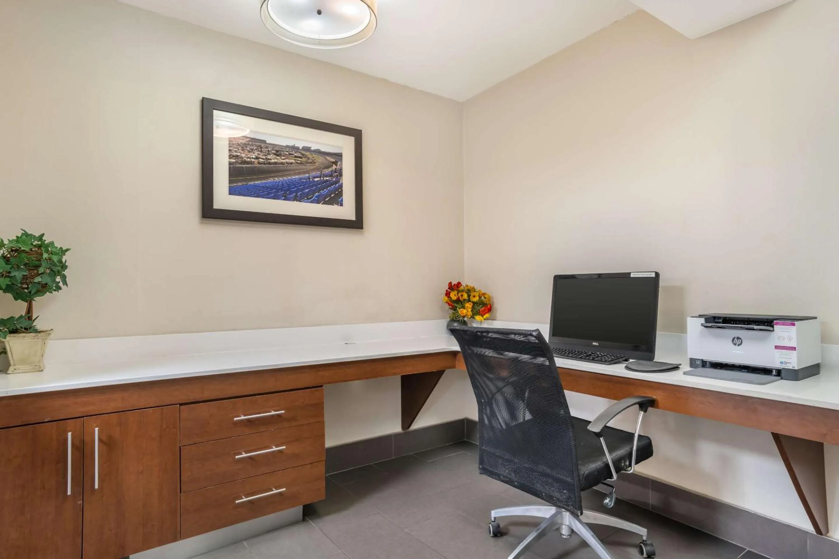 Business facilities in Comfort Inn Charlotte Airport Uptown