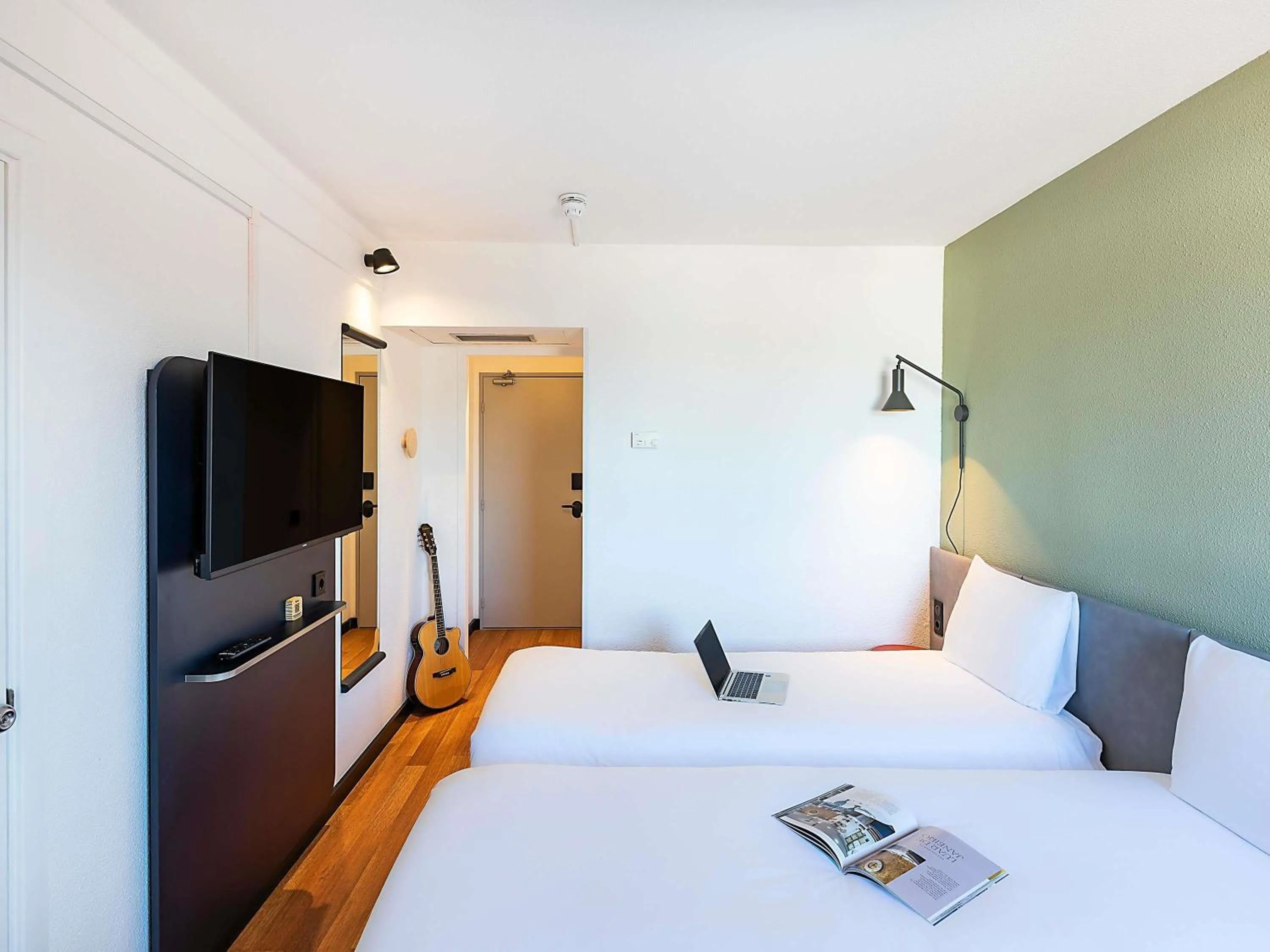 Bedroom, Bed in Hotel ibis Evora