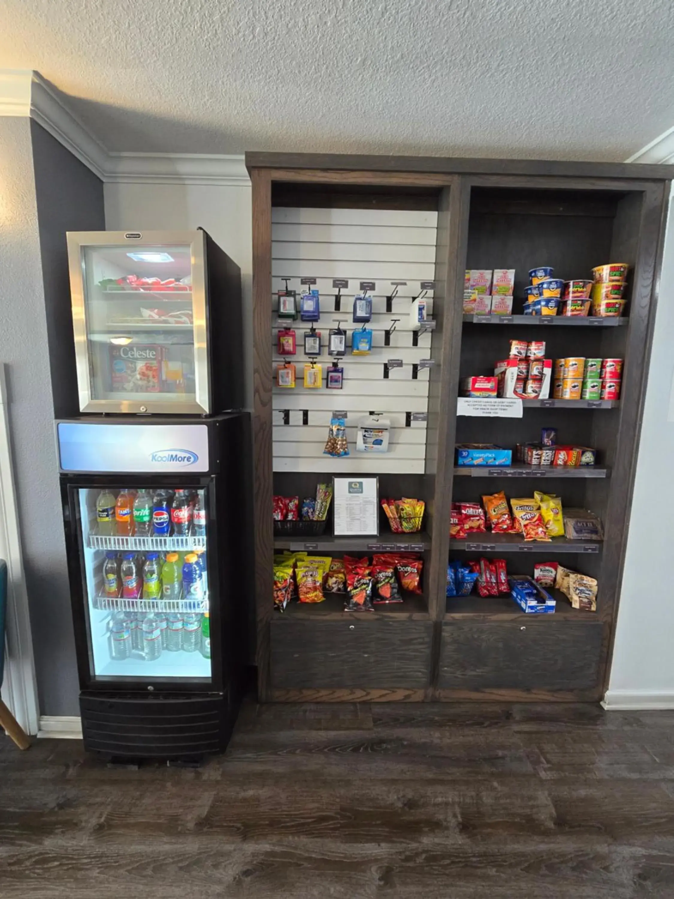 Lobby or reception in Quality Inn & Suites Tulare Lobby or reception in Quality Inn & Suites Tulare