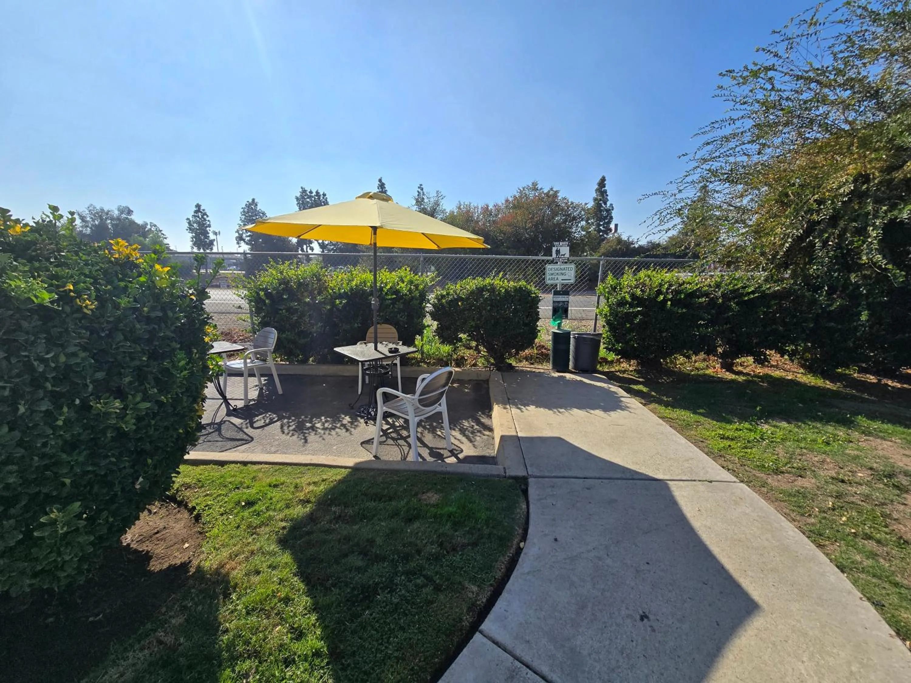 Seating area in Quality Inn & Suites Tulare