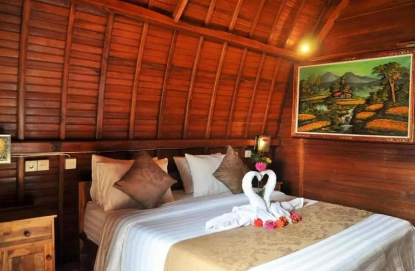 Bed in The Peace Arta Bungalow