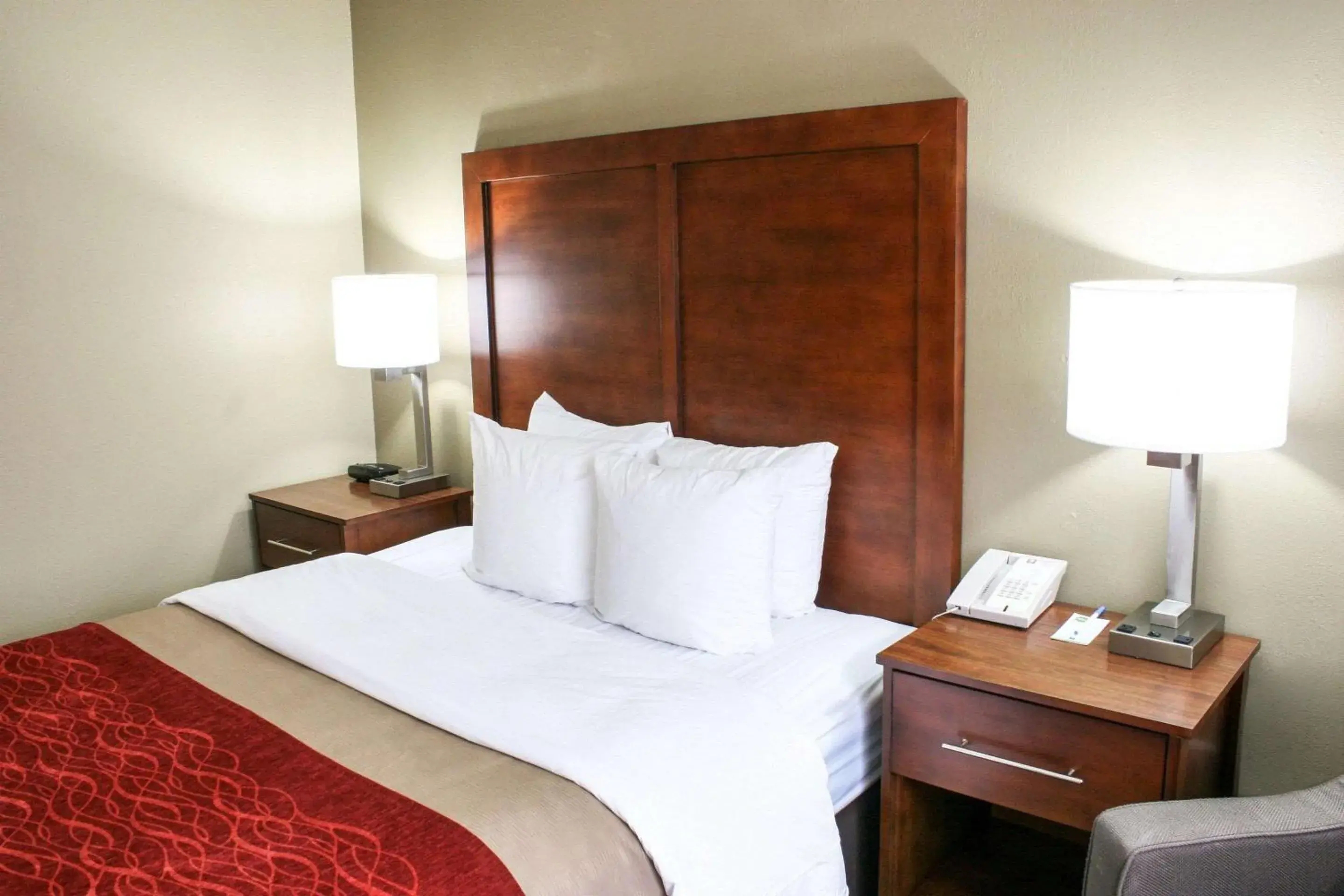 Bedroom, Bed in Comfort Inn Ellensburg Bedroom, Bed in Comfort Inn Ellensburg