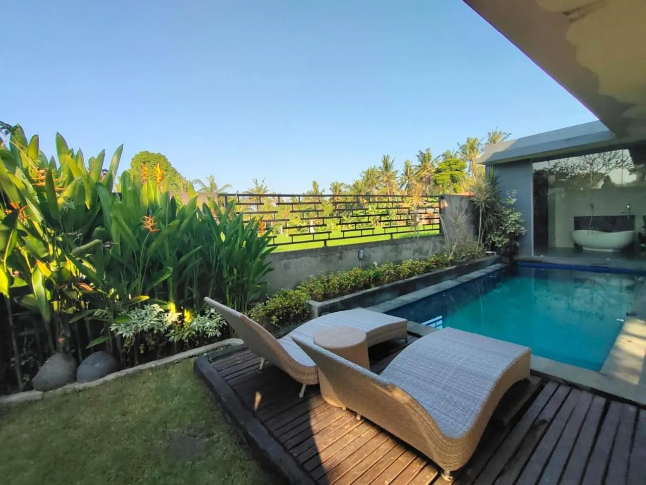 Swimming pool in Asri Sari Ubud Villa & Resort